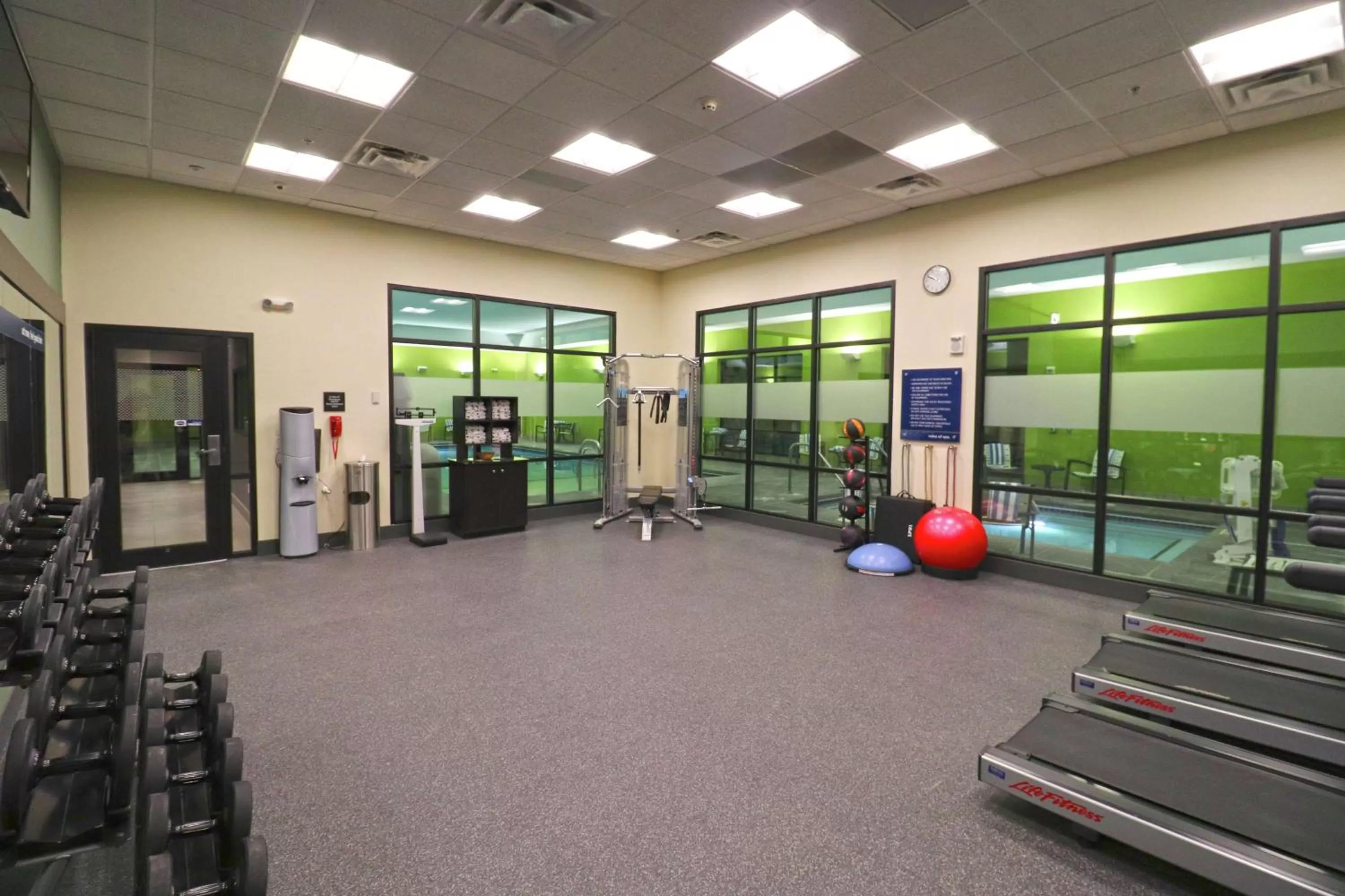 Fitness centre/facilities in Hampton Inn Kearney