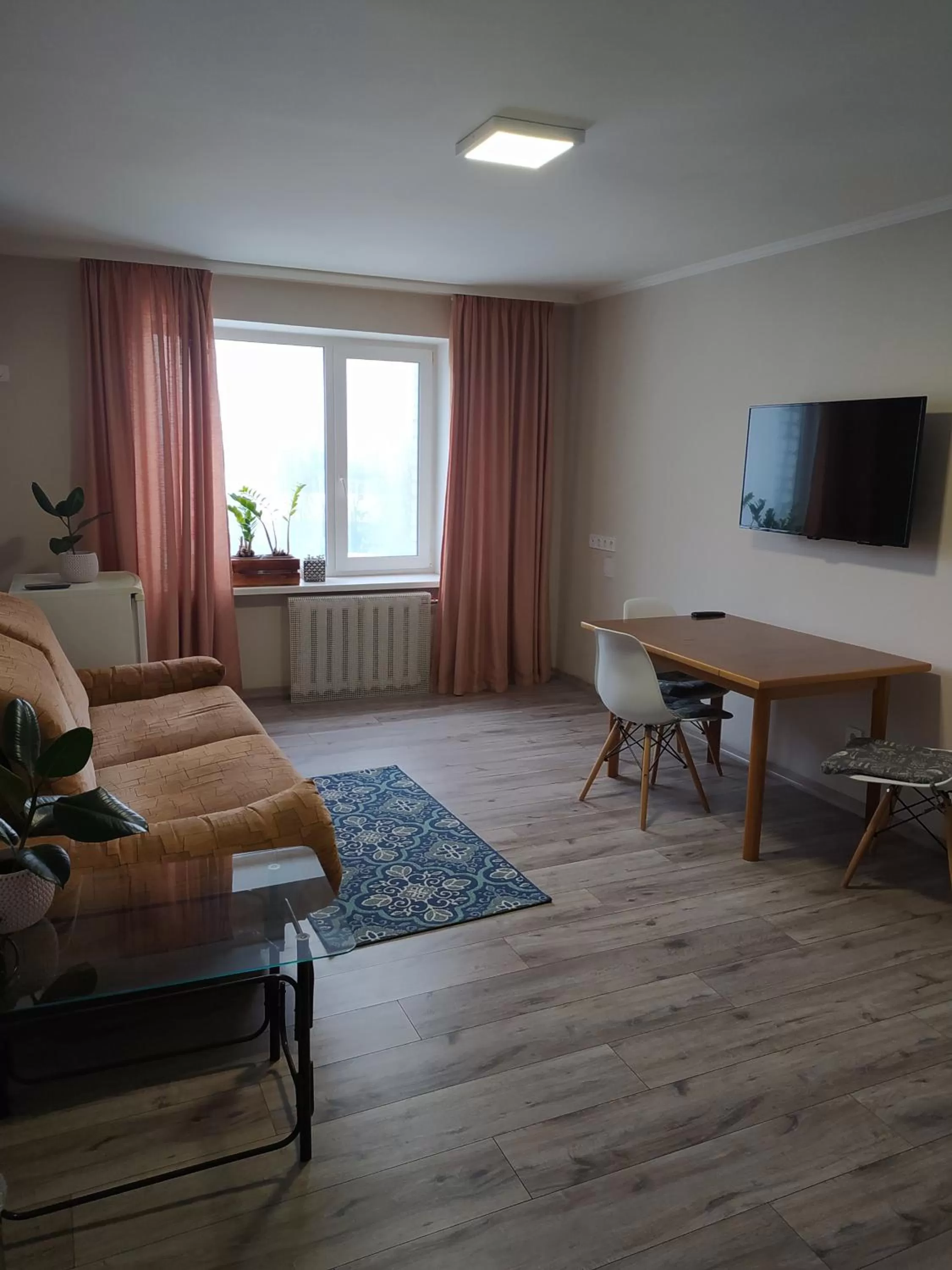 Photo of the whole room, TV/Entertainment Center in Hotel Trias