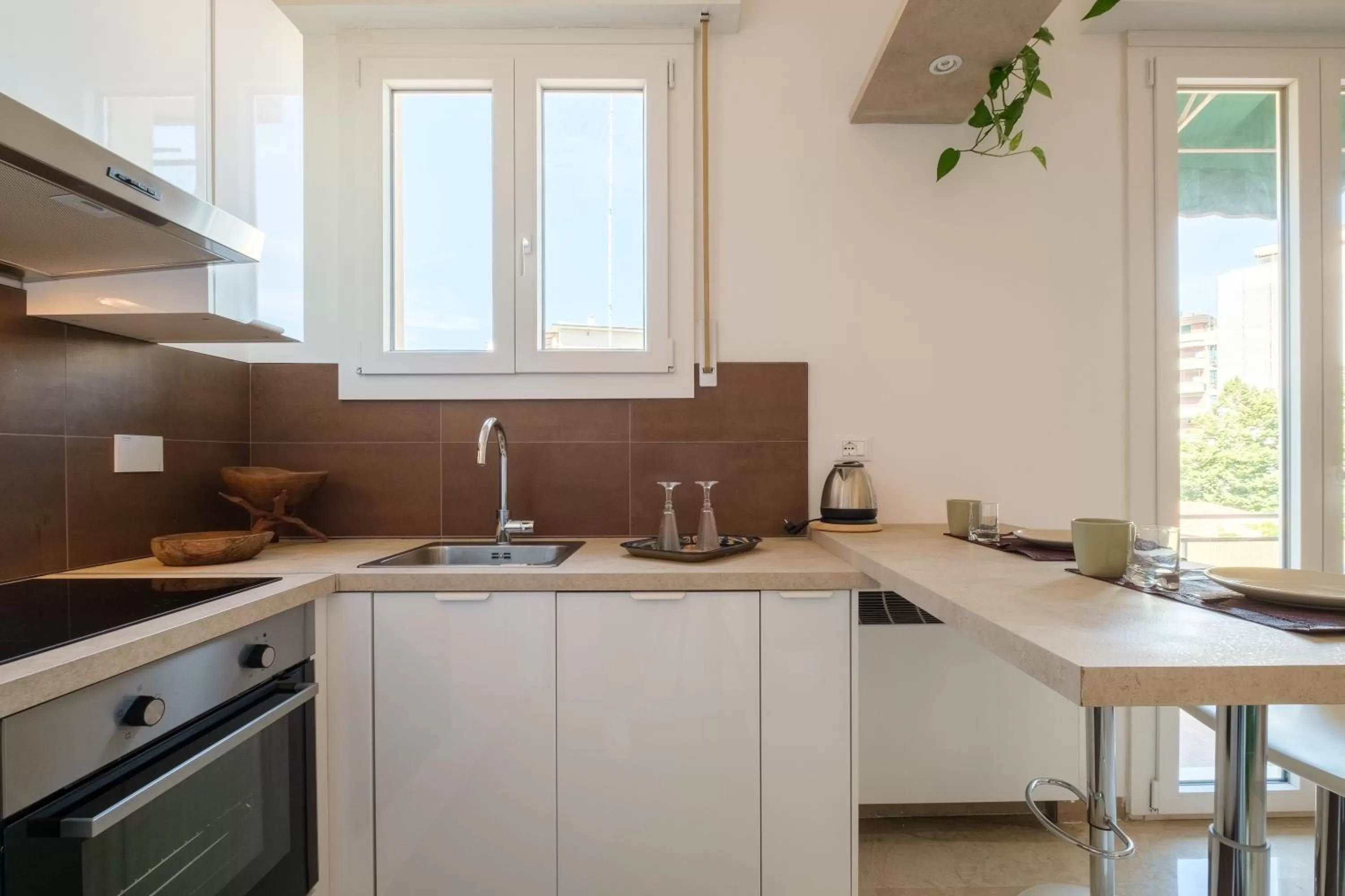 Kitchen or kitchenette, Kitchen/Kitchenette in Fabula Rooms 3 Suites with private bathroom