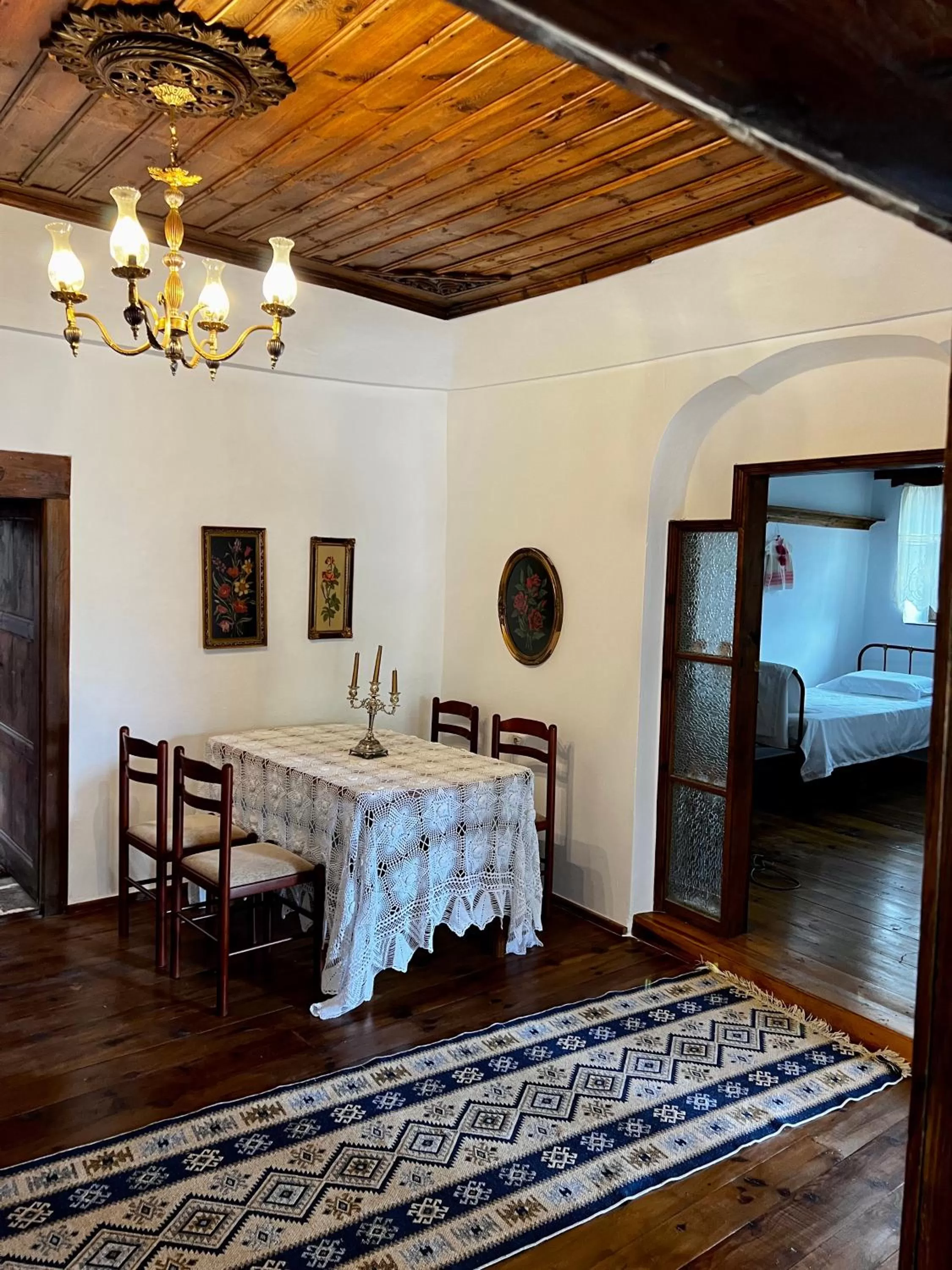 Dining Area in HOTEL ANSEL