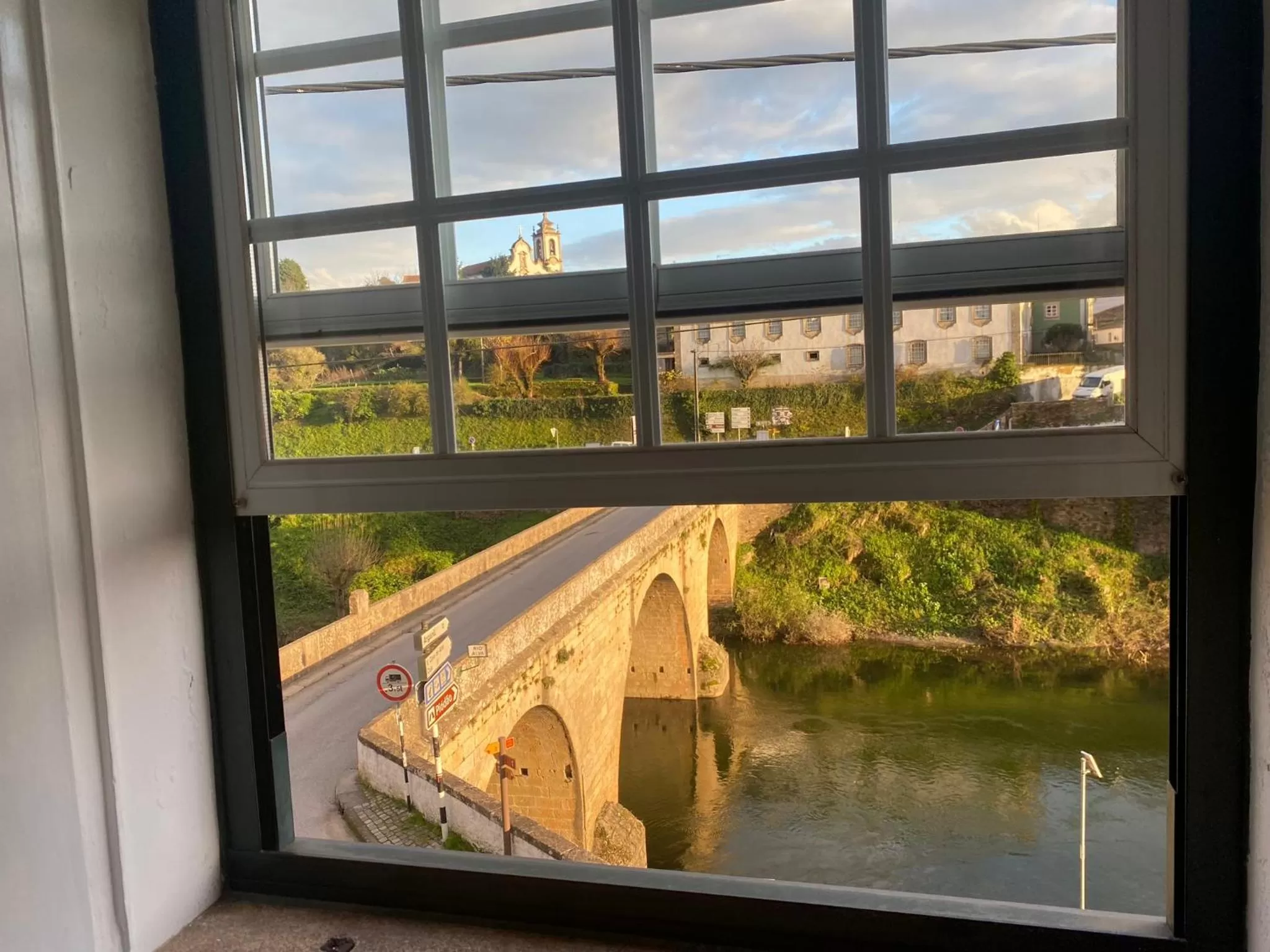 River view in Casa da Ponte, Coja