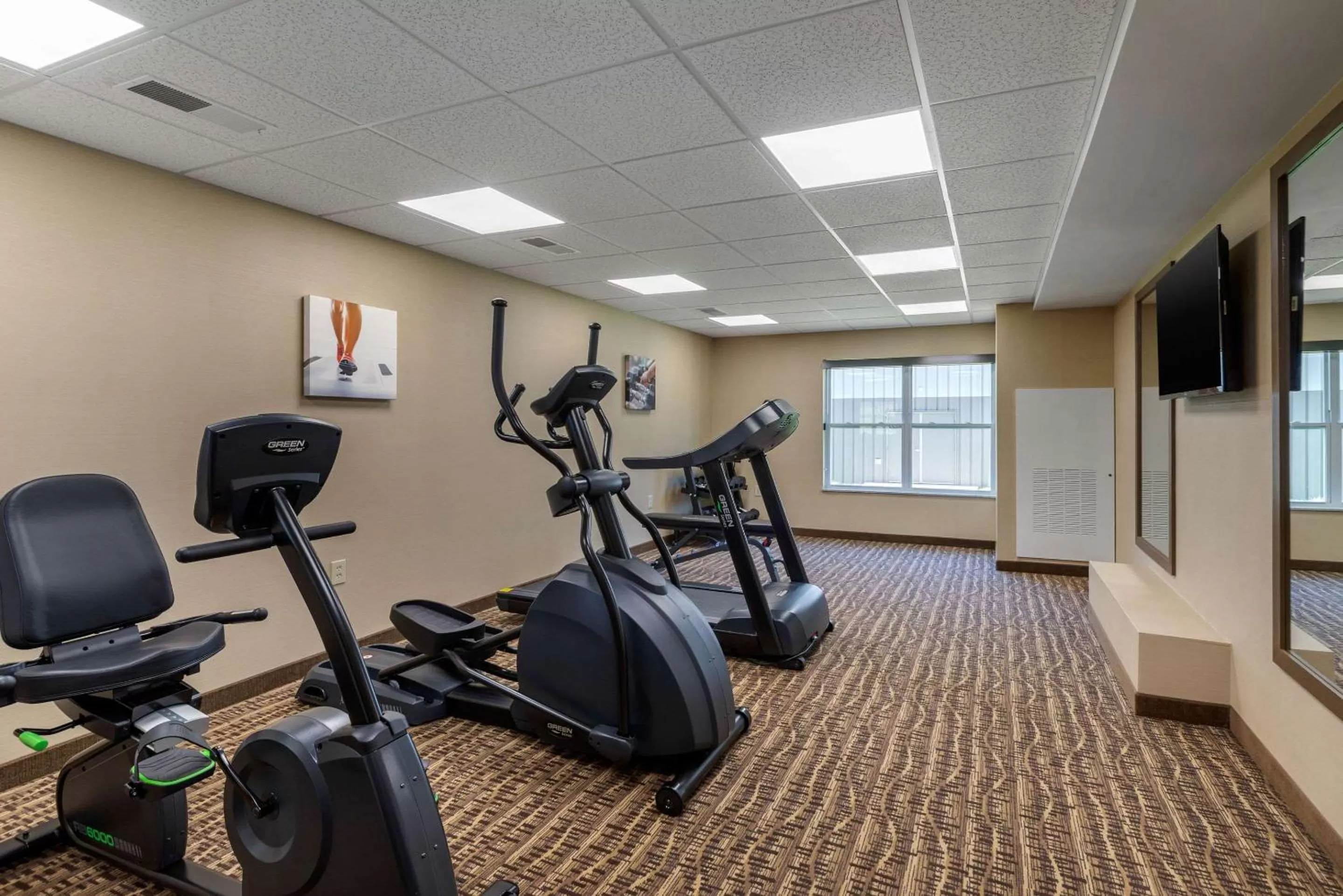 Fitness centre/facilities in Comfort Inn & Suites Northern Kentucky