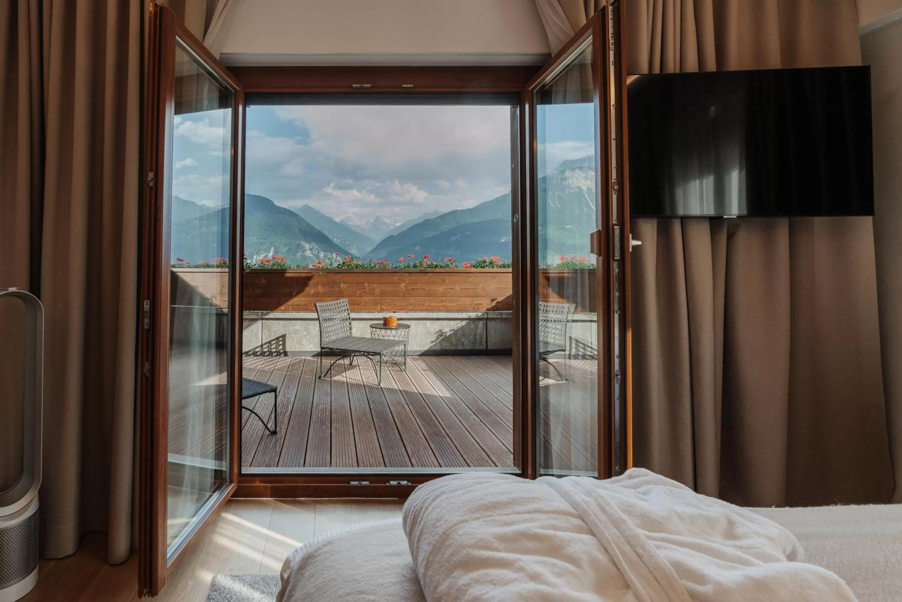 Balcony/Terrace, Bed in Boutique Hotel Panorama