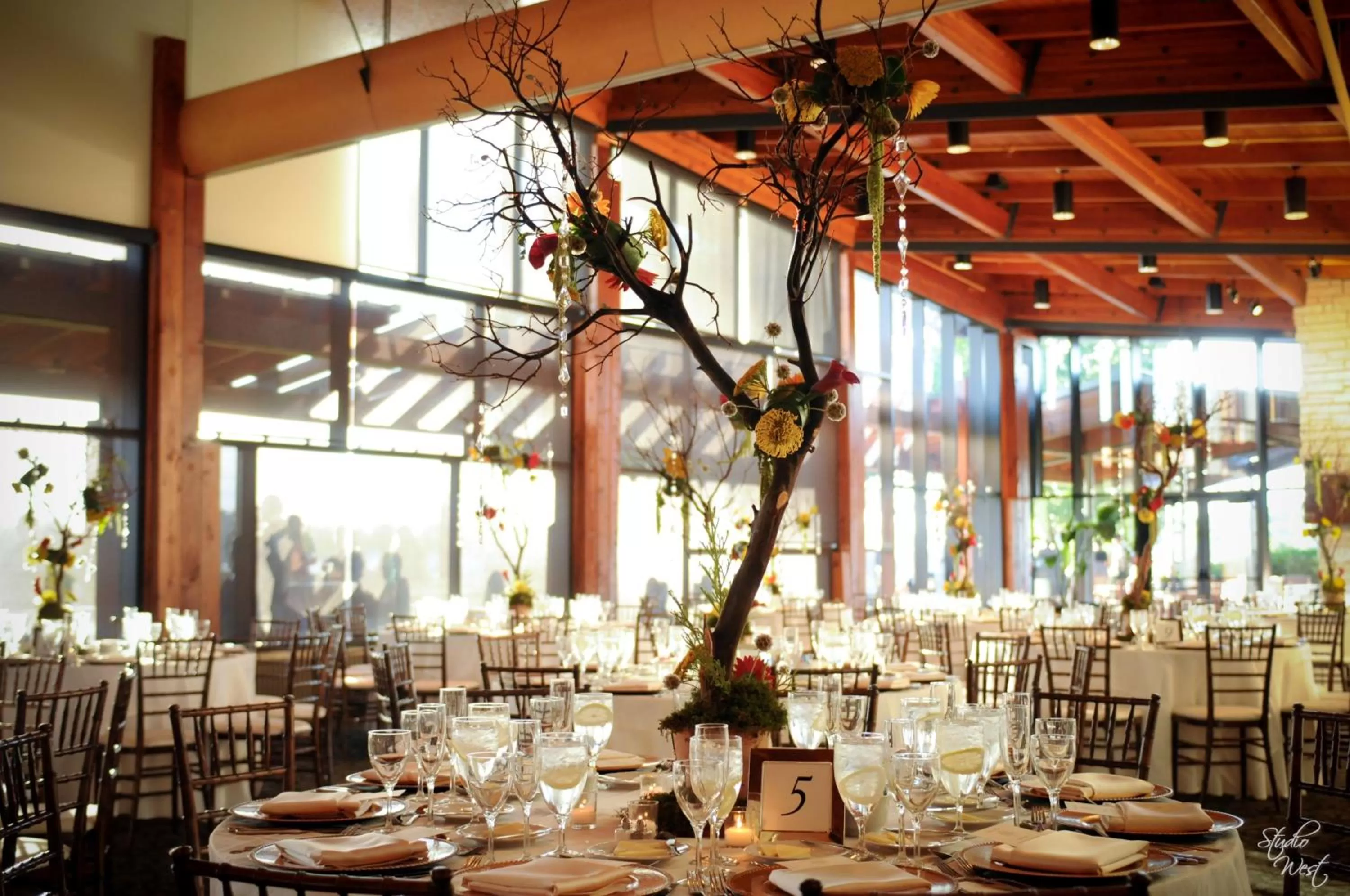 Meeting/conference room in Holiday Inn Express & Suites Chicago-Libertyville by IHG