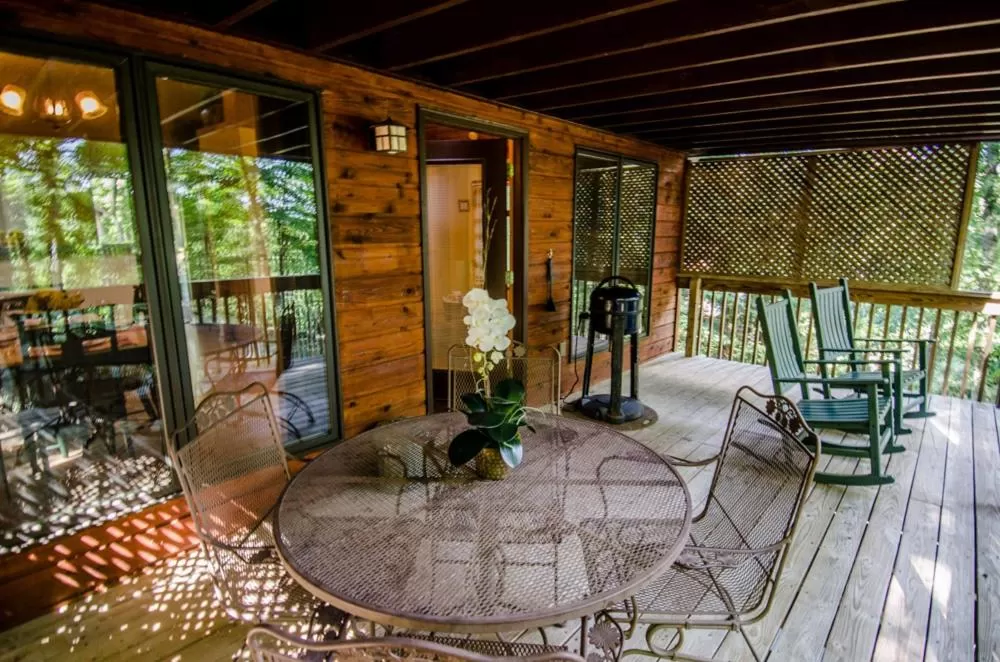 BBQ facilities in Asheville Cabins of Willow Winds