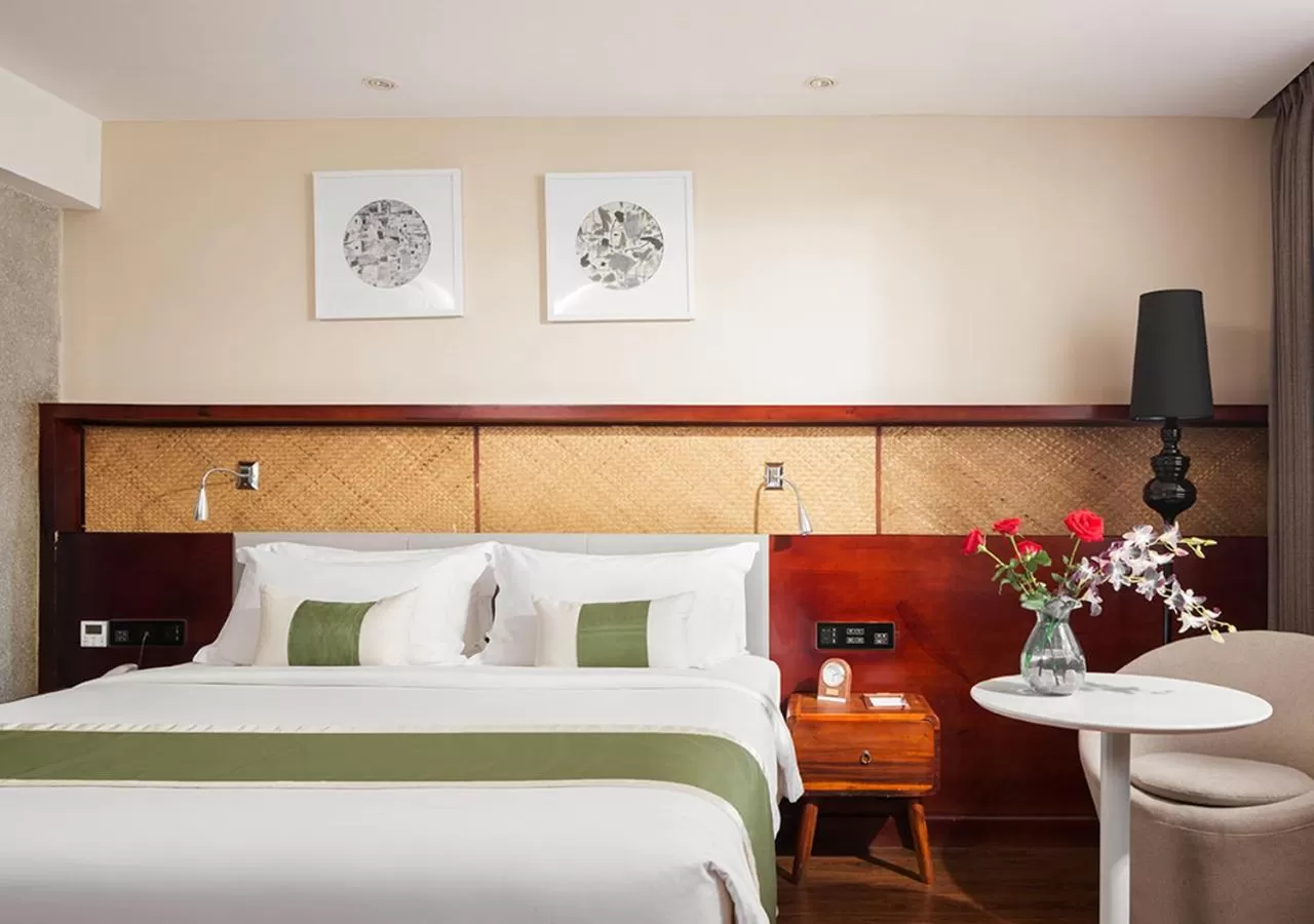 Standard Double Room in G Mekong Hotel Phom Penh