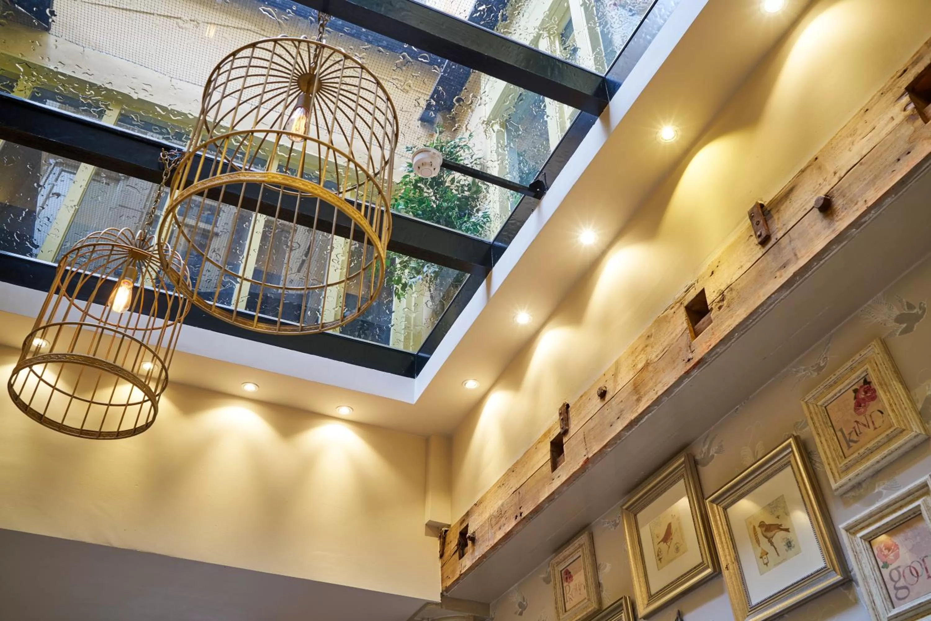 Decorative detail in Hotel The Bird