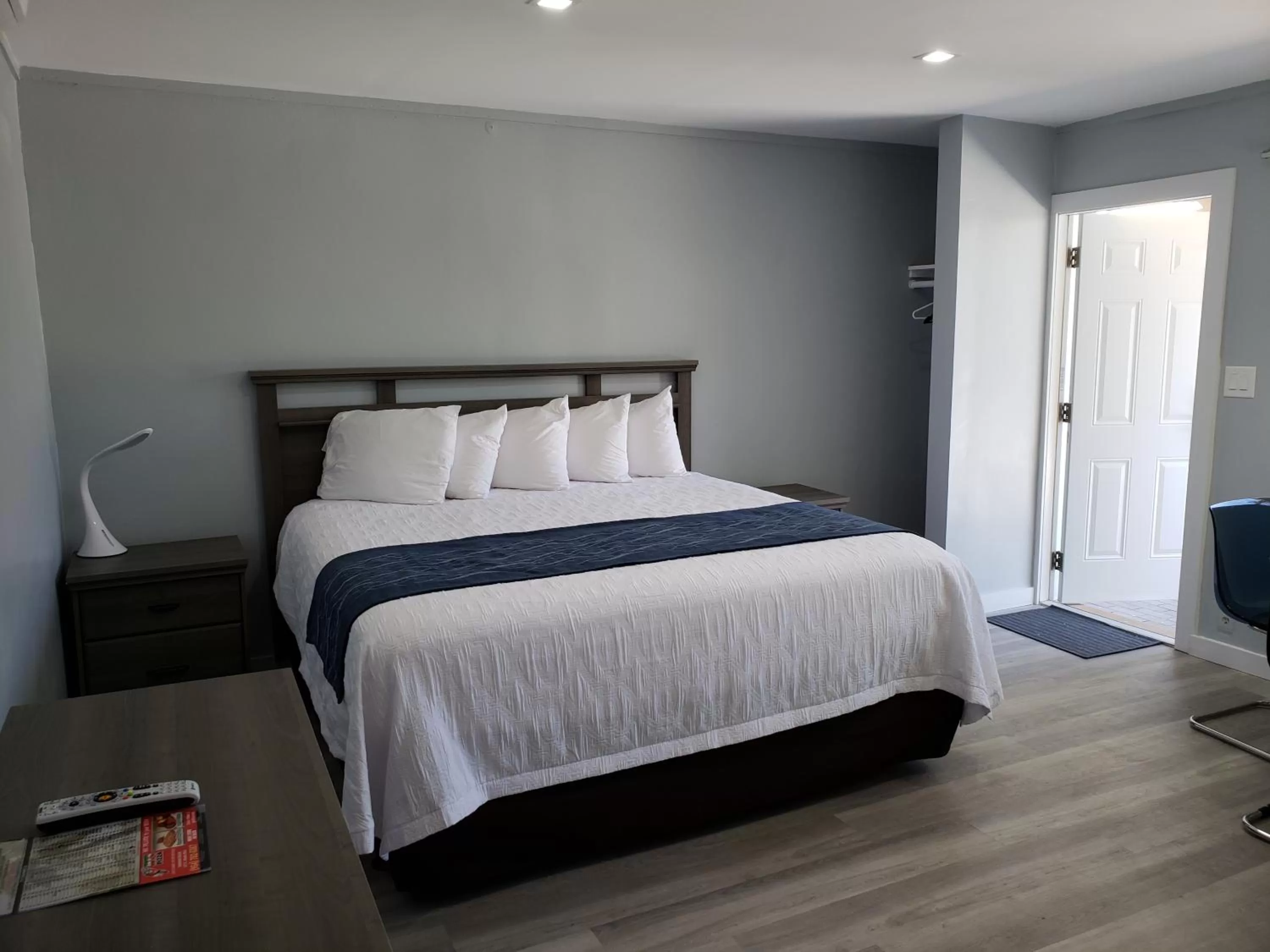 Bed in The Palms On Ocean