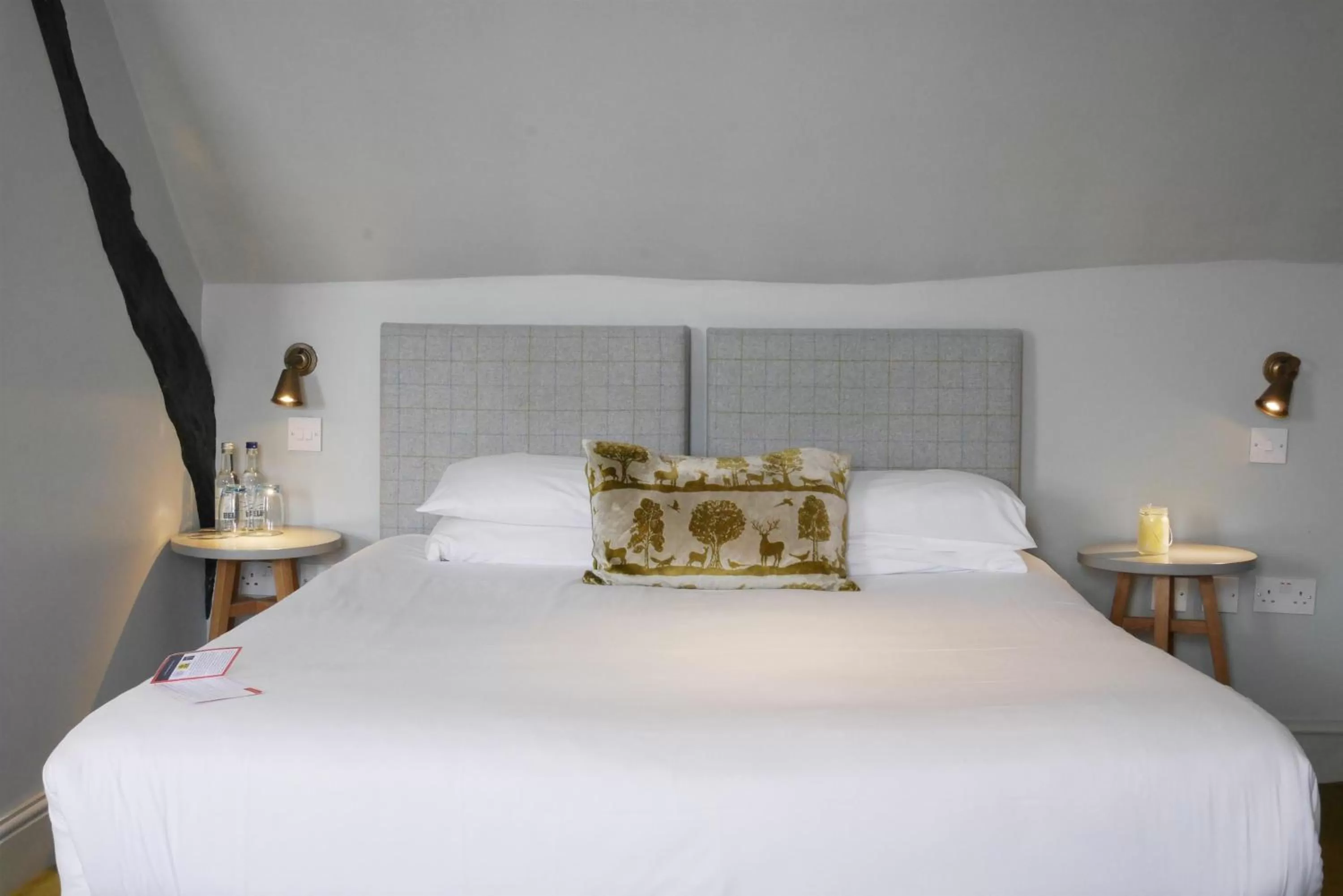 Bed in The Rose and Crown