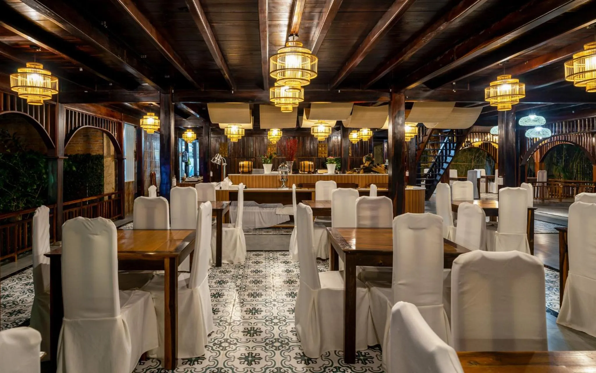 Restaurant/places to eat in Elwood Premier Resort Phu Quoc