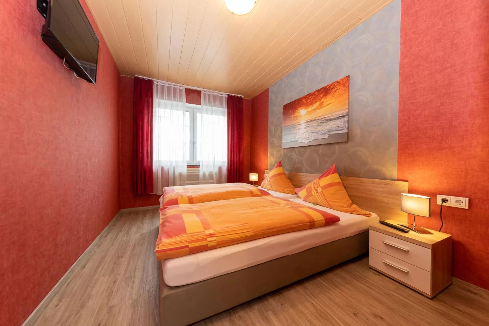 Bed in Gasthof zum Siegburger