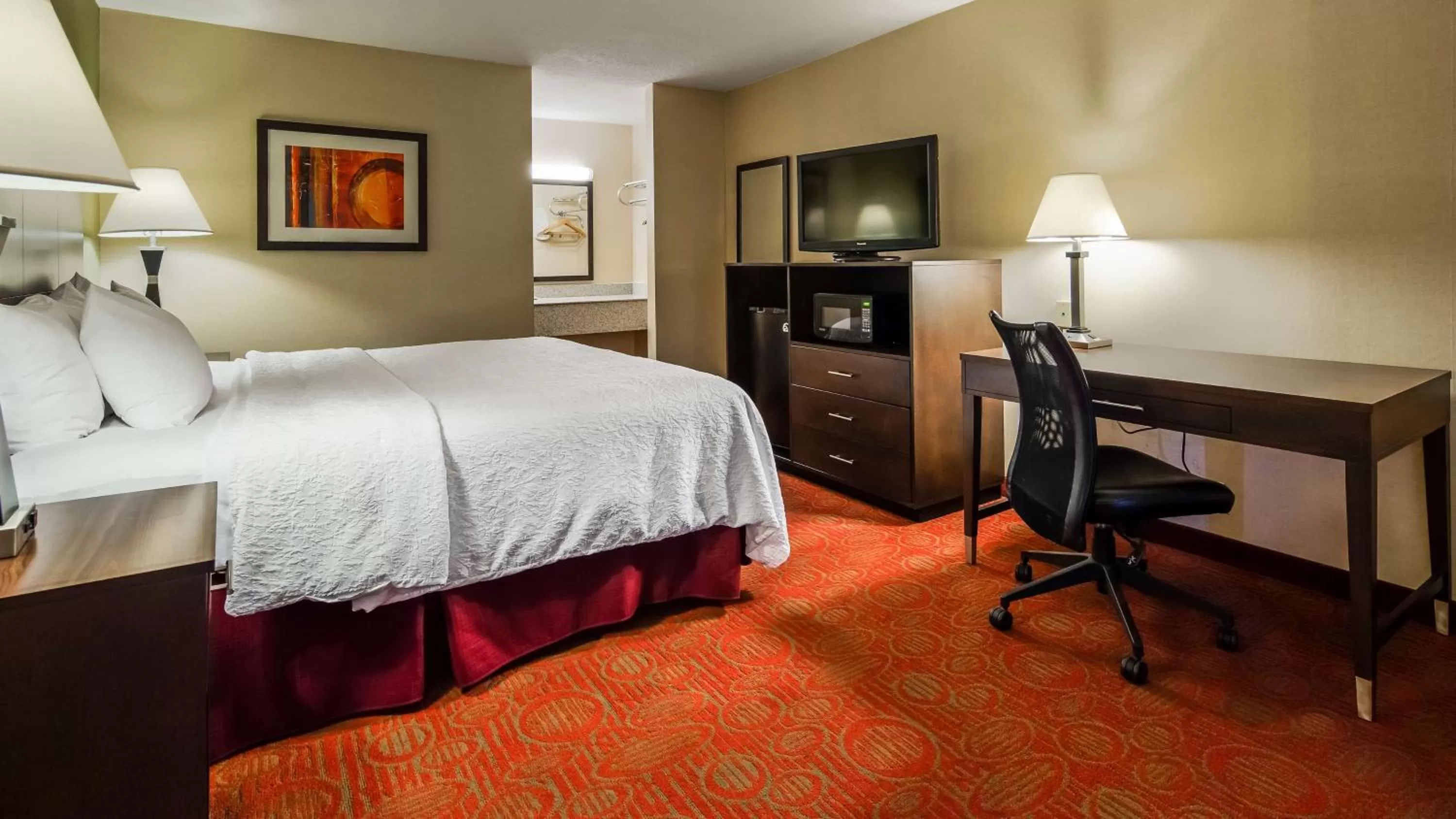 Queen Room with Bathtub - Disability Access/Non-Smoking in Best Western Northgate Inn Pampa