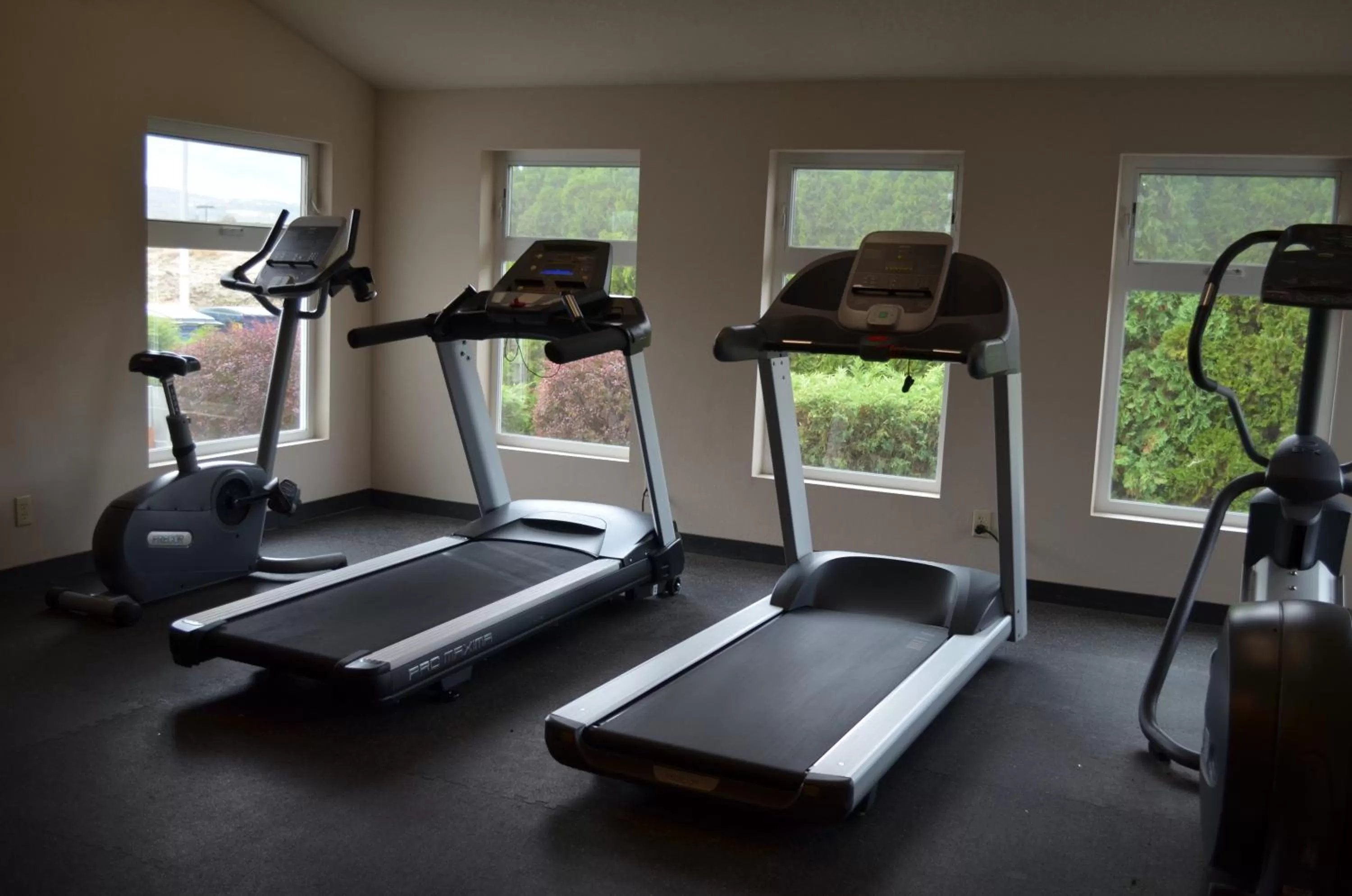 Fitness centre/facilities, Fitness Center/Facilities in Shilo Inns Suites The Dalles