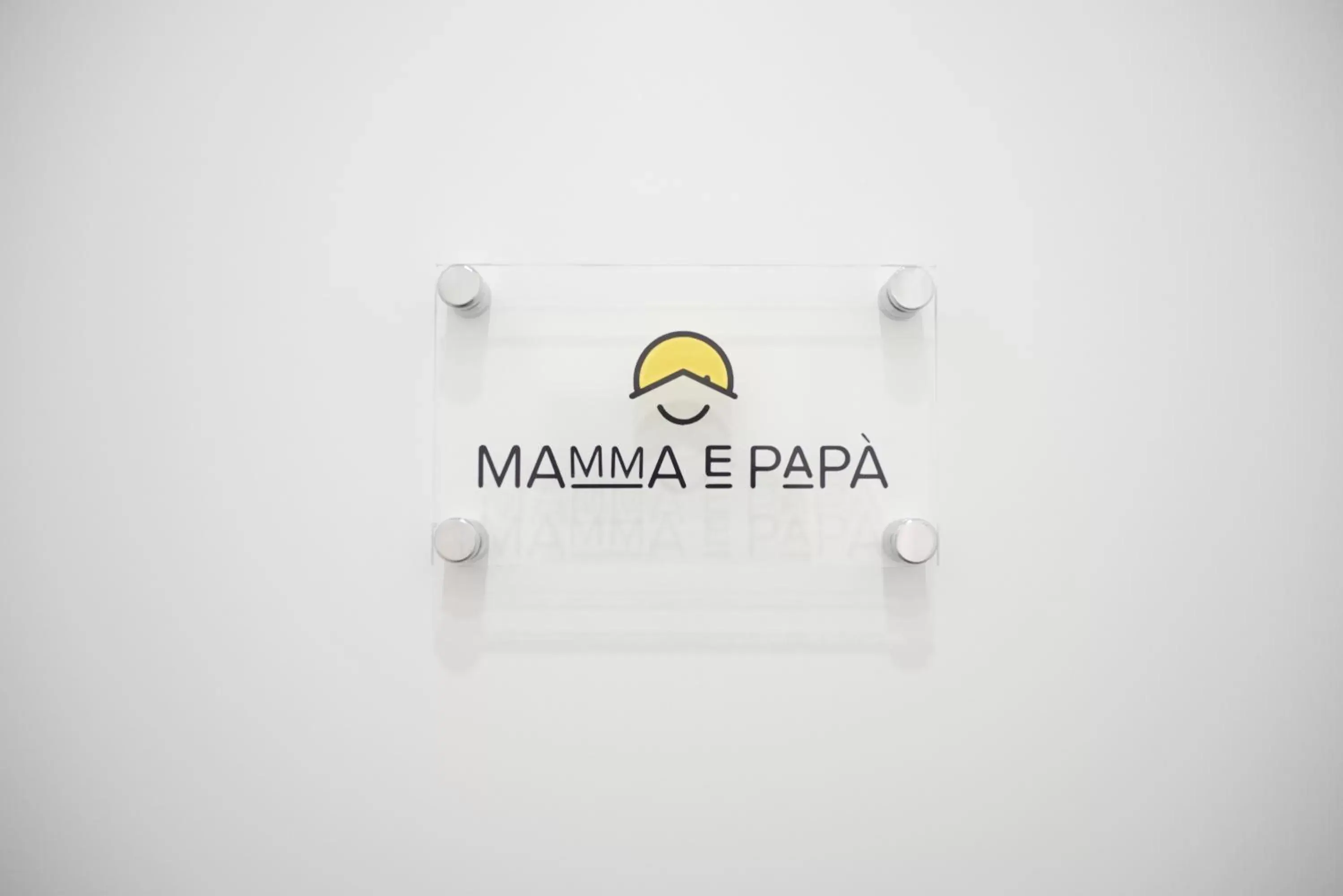 Quadruple Room with Private Bathroom in La Casa di Luna Quadruple Room with Private Bathroom in La Casa di Luna