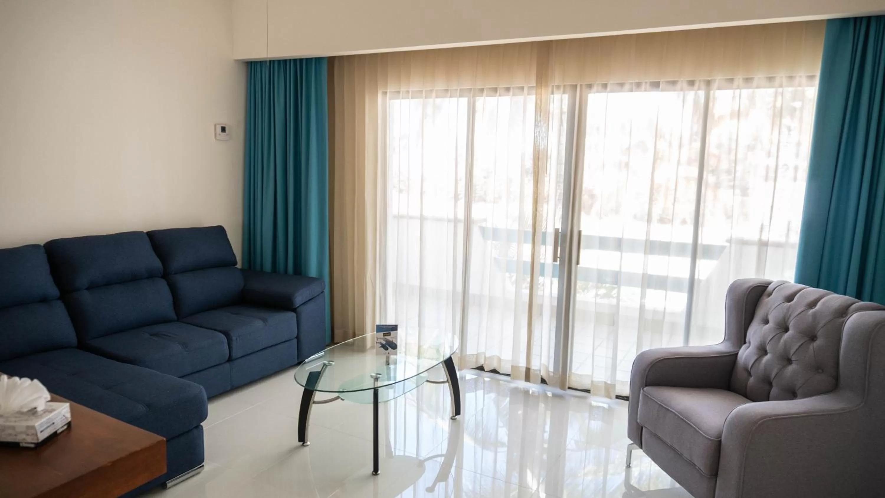 Living room in The Westmarine Waterfront Hotel