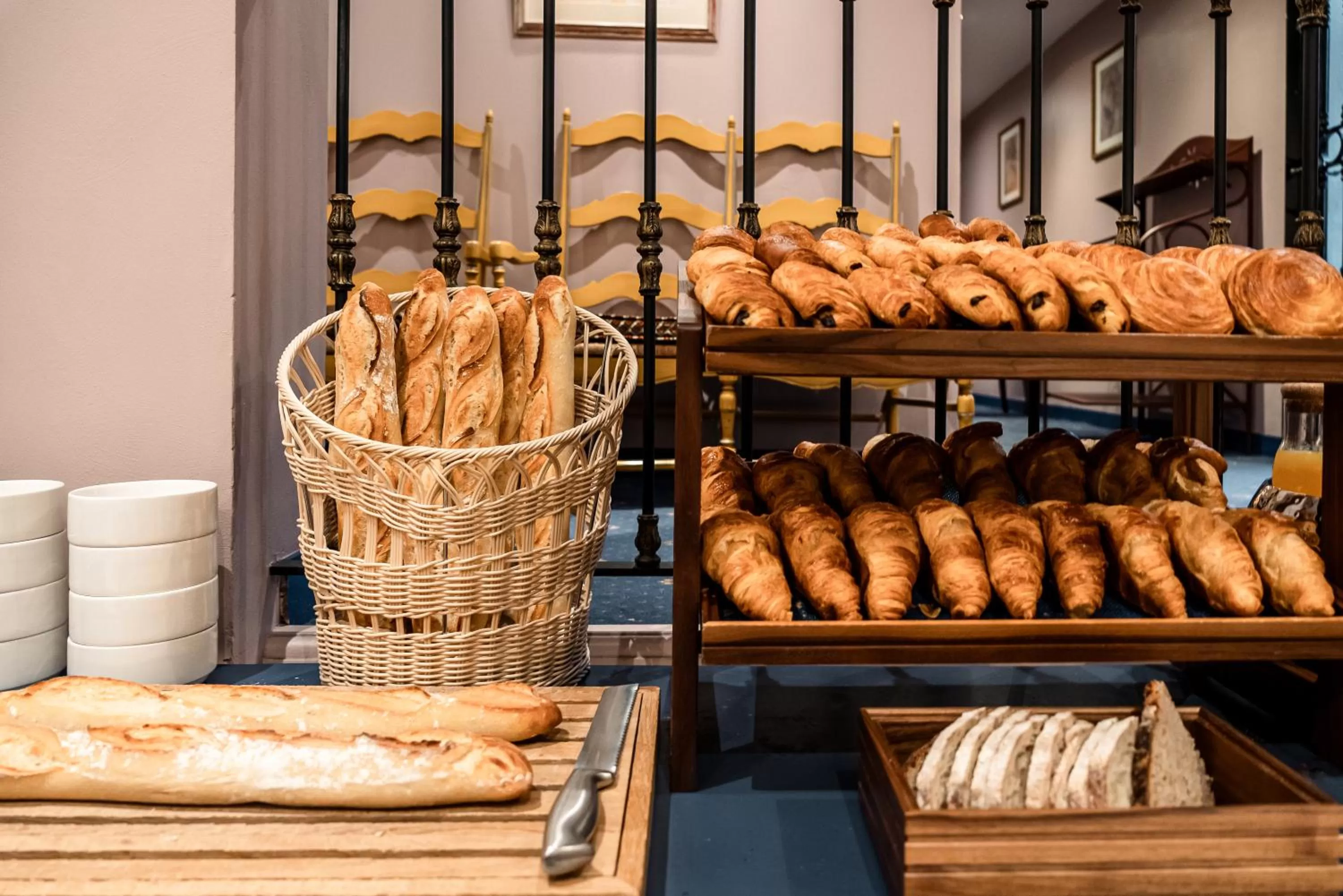 Breakfast in Villa Alessandra