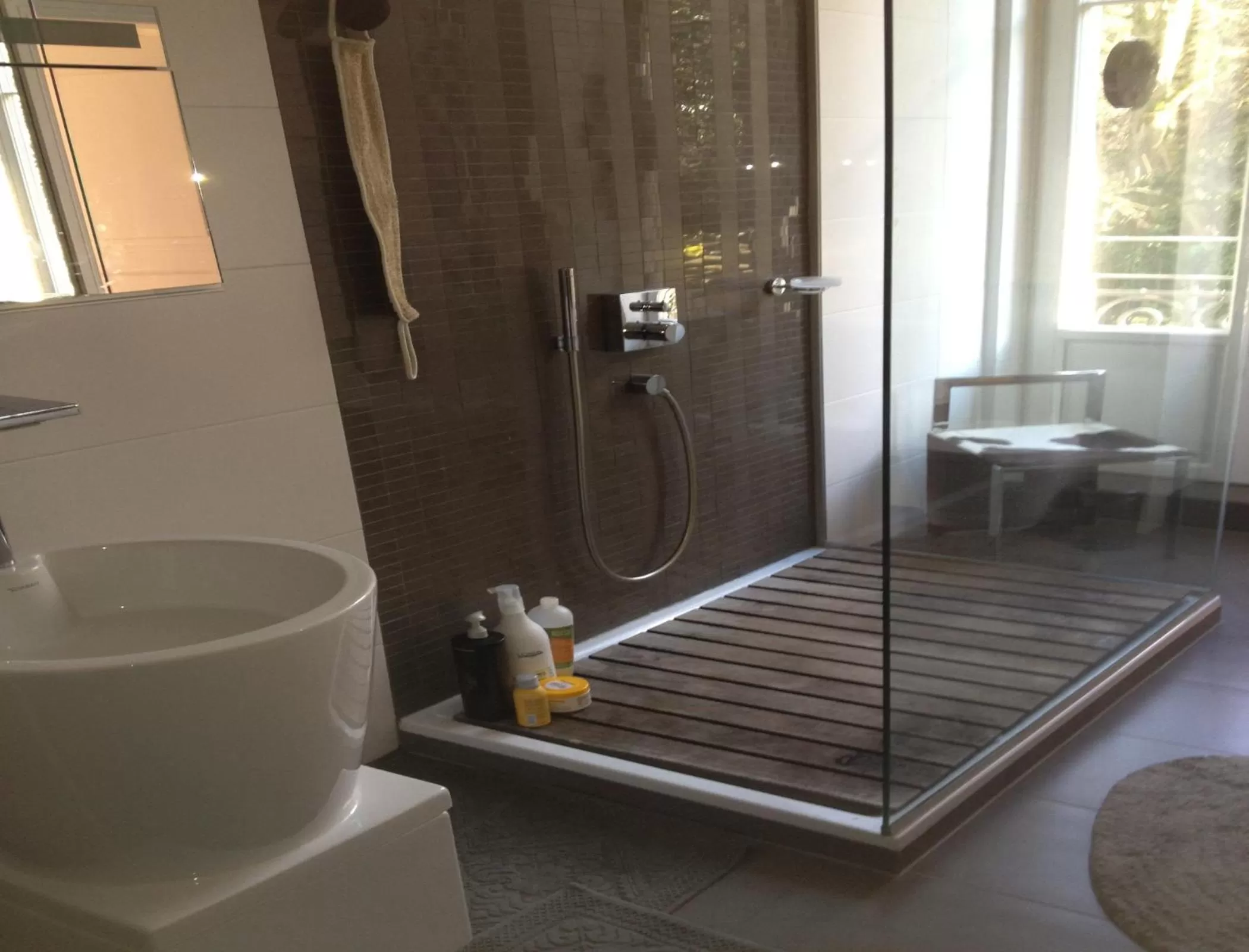 Shower, Bathroom in Peonia at Home - Maison d'hôtes d'exception