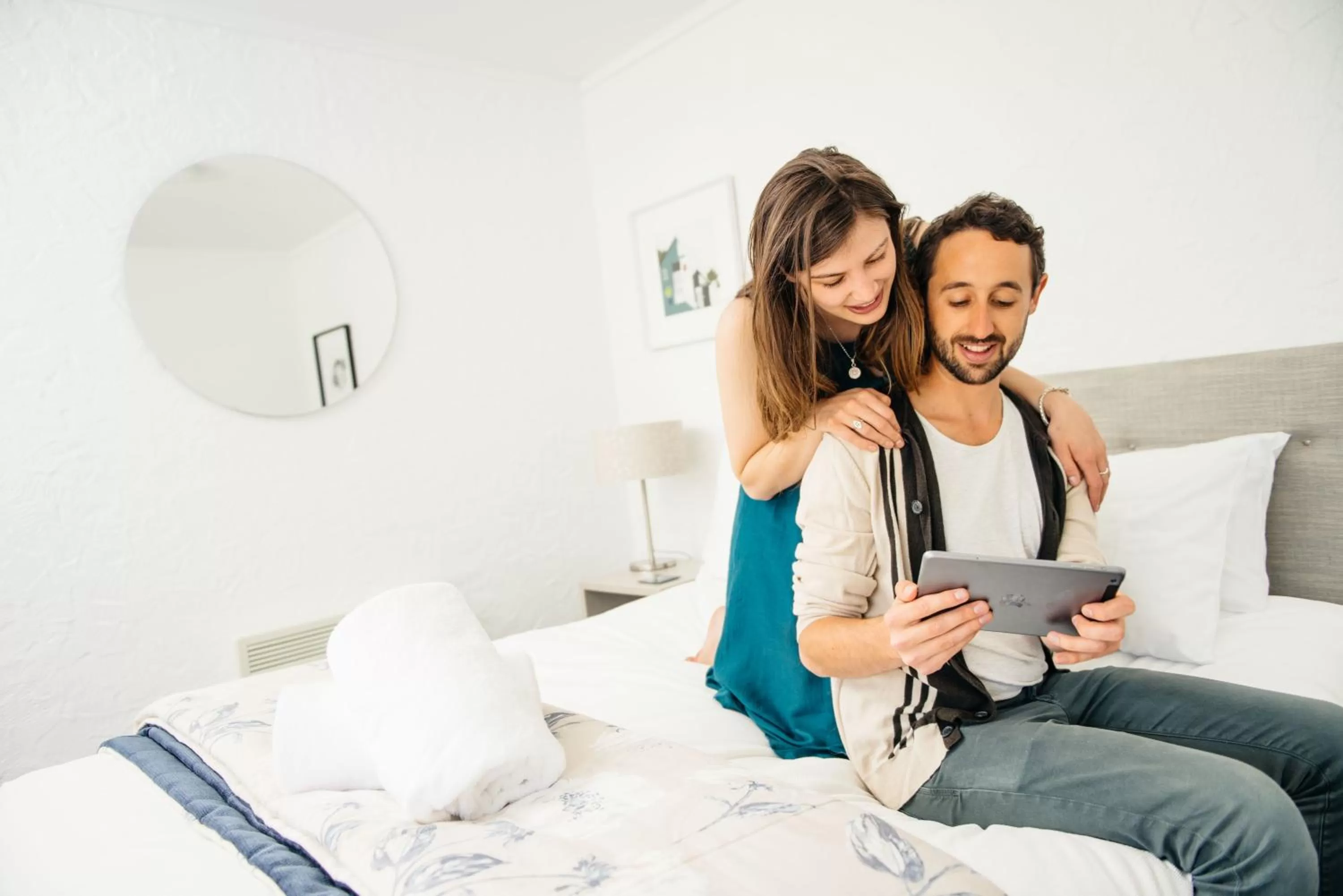 Bedroom, Bed in Aria on Bank