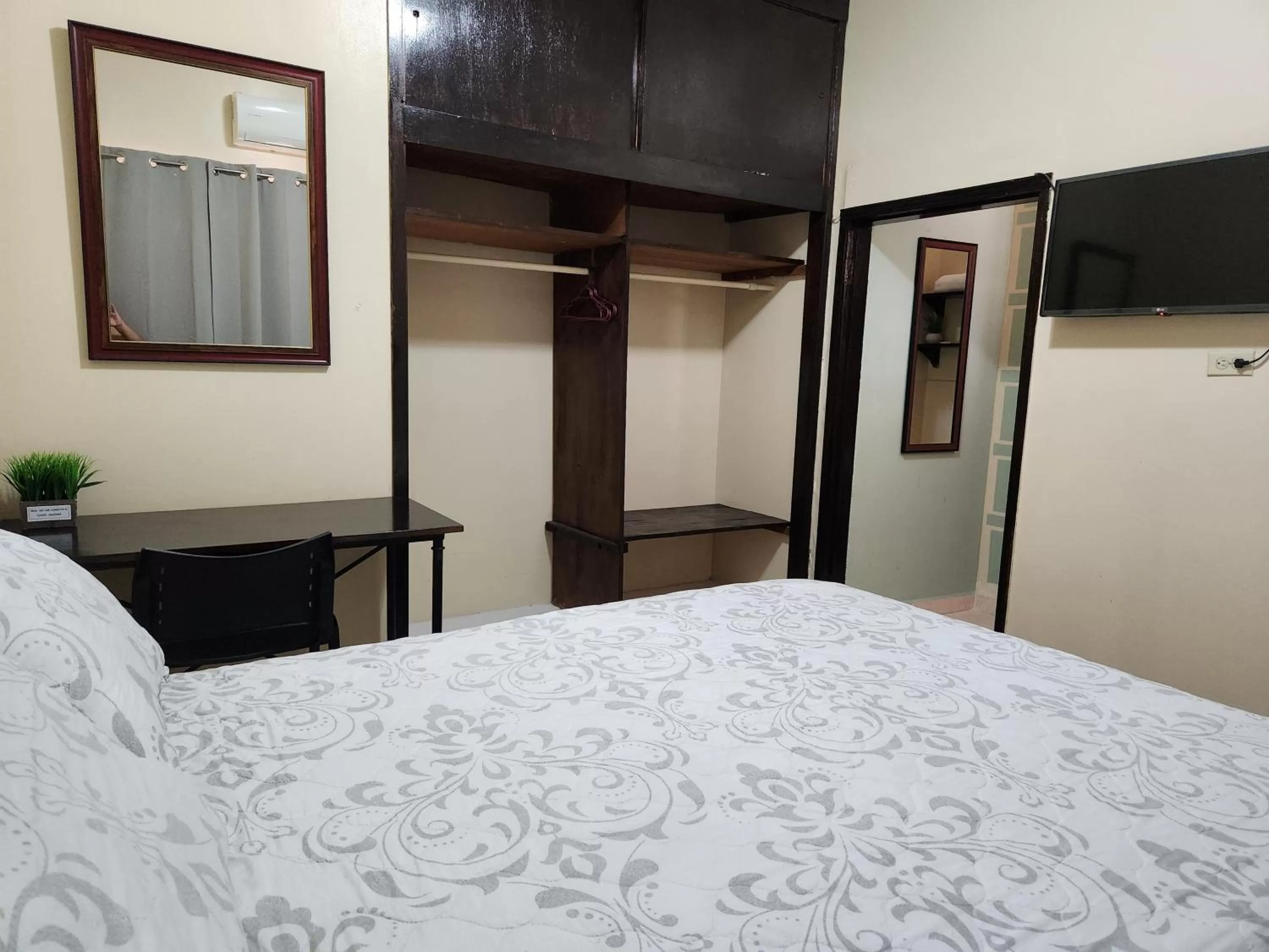 Photo of the whole room, Bed in Casa Altamira