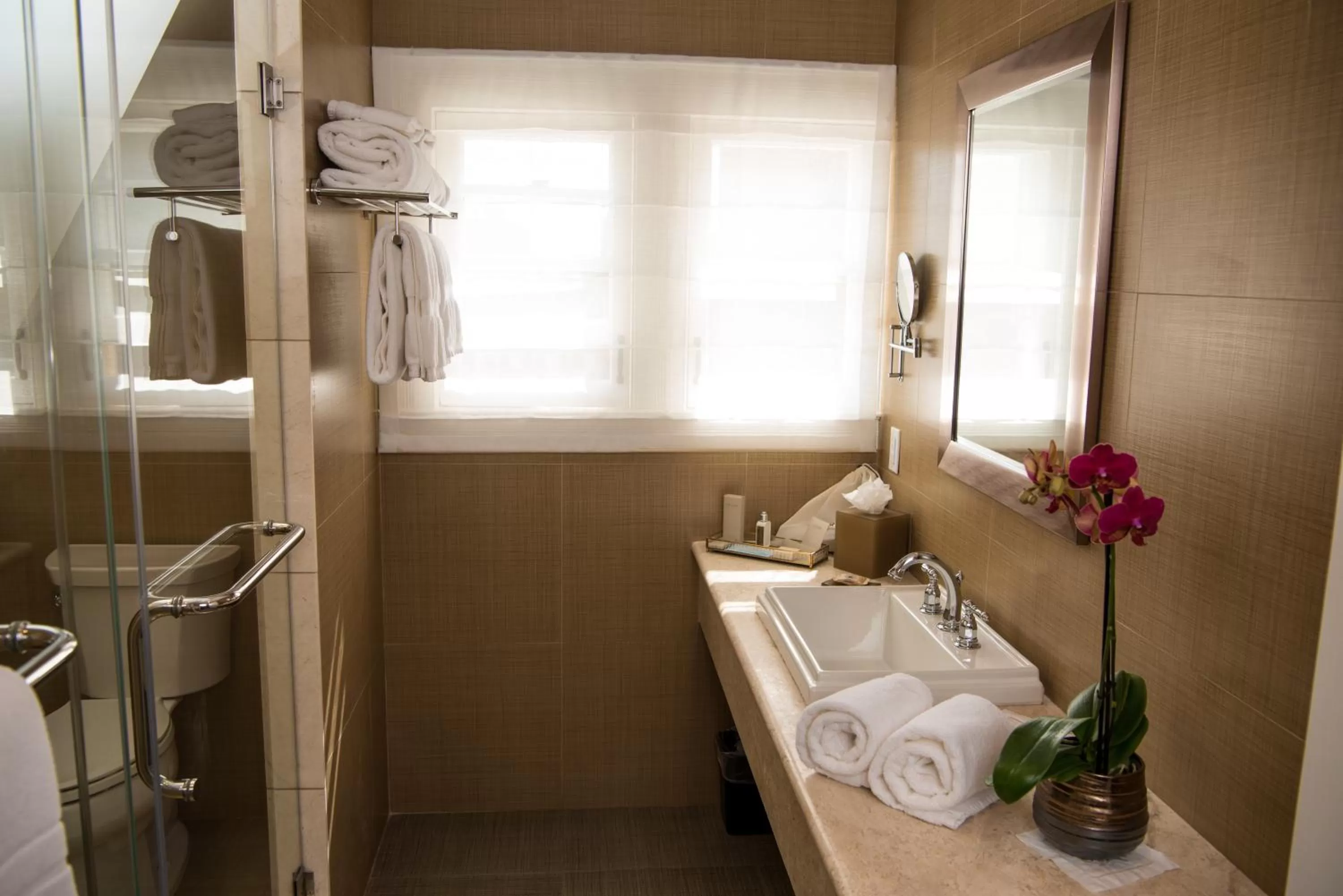 Neighbourgood Sutter Mansion