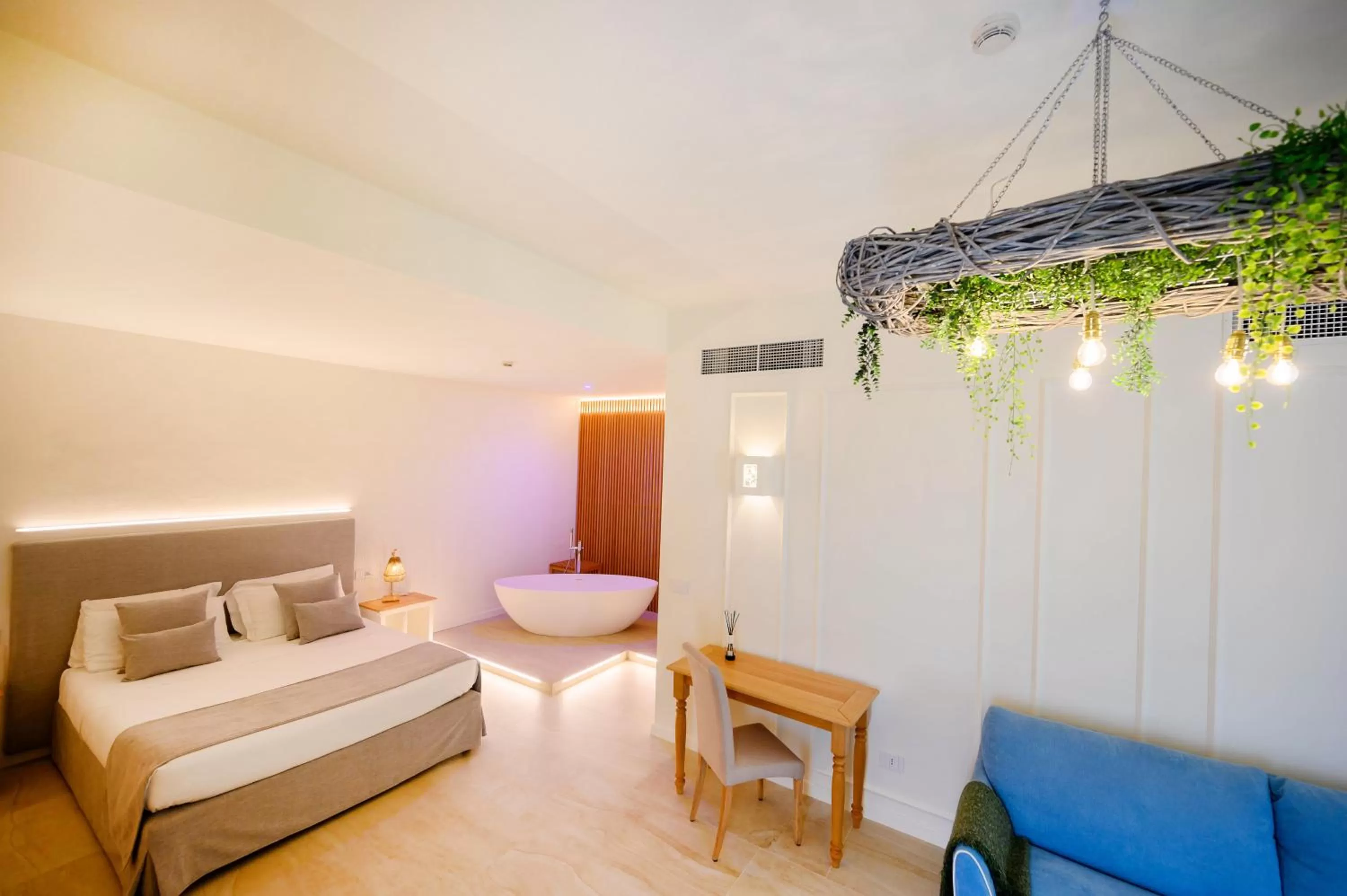 Bed in Regiohotel Manfredi