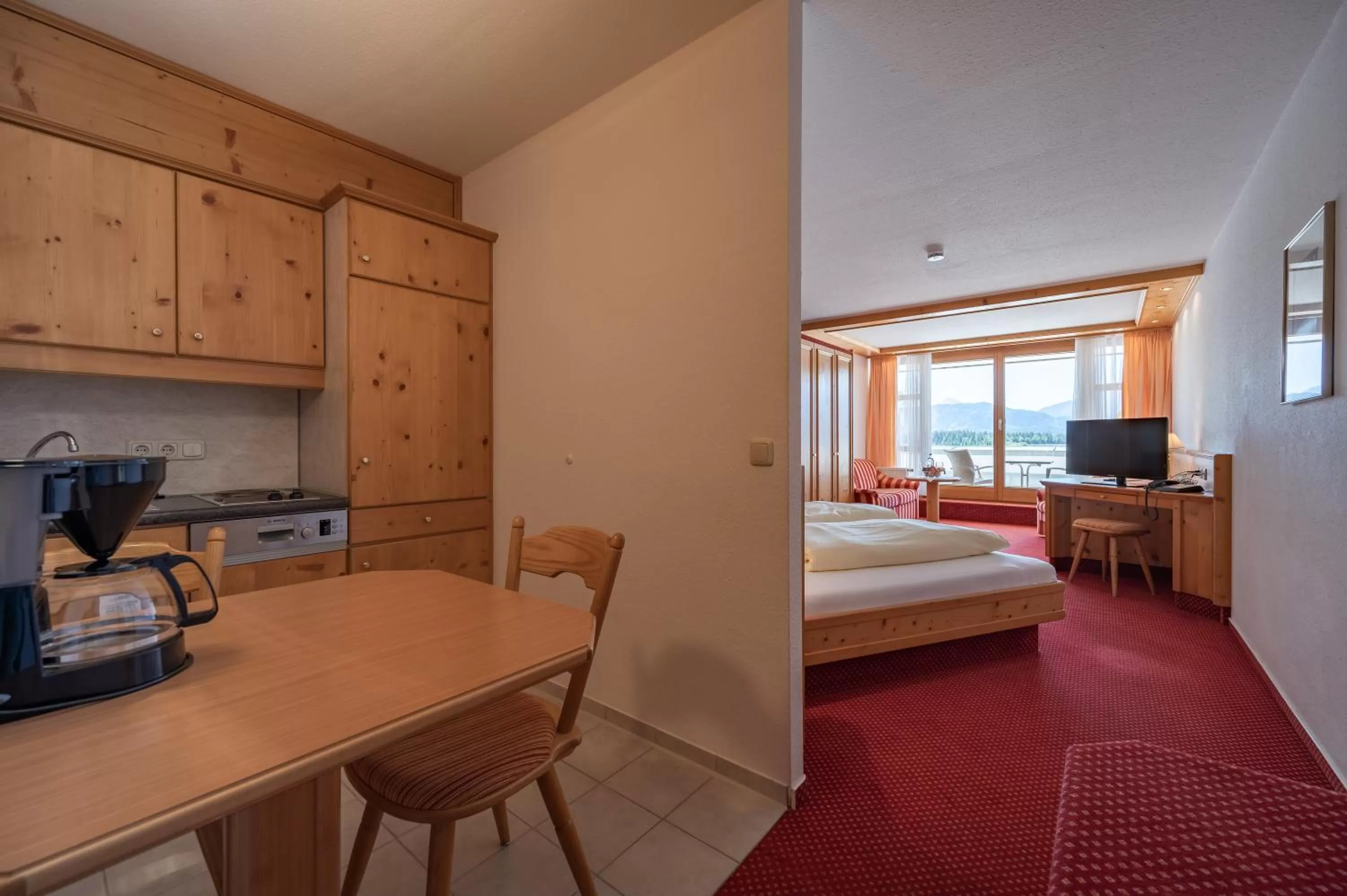 Kitchen or kitchenette, Kitchen/Kitchenette in Residenz Hopfensee