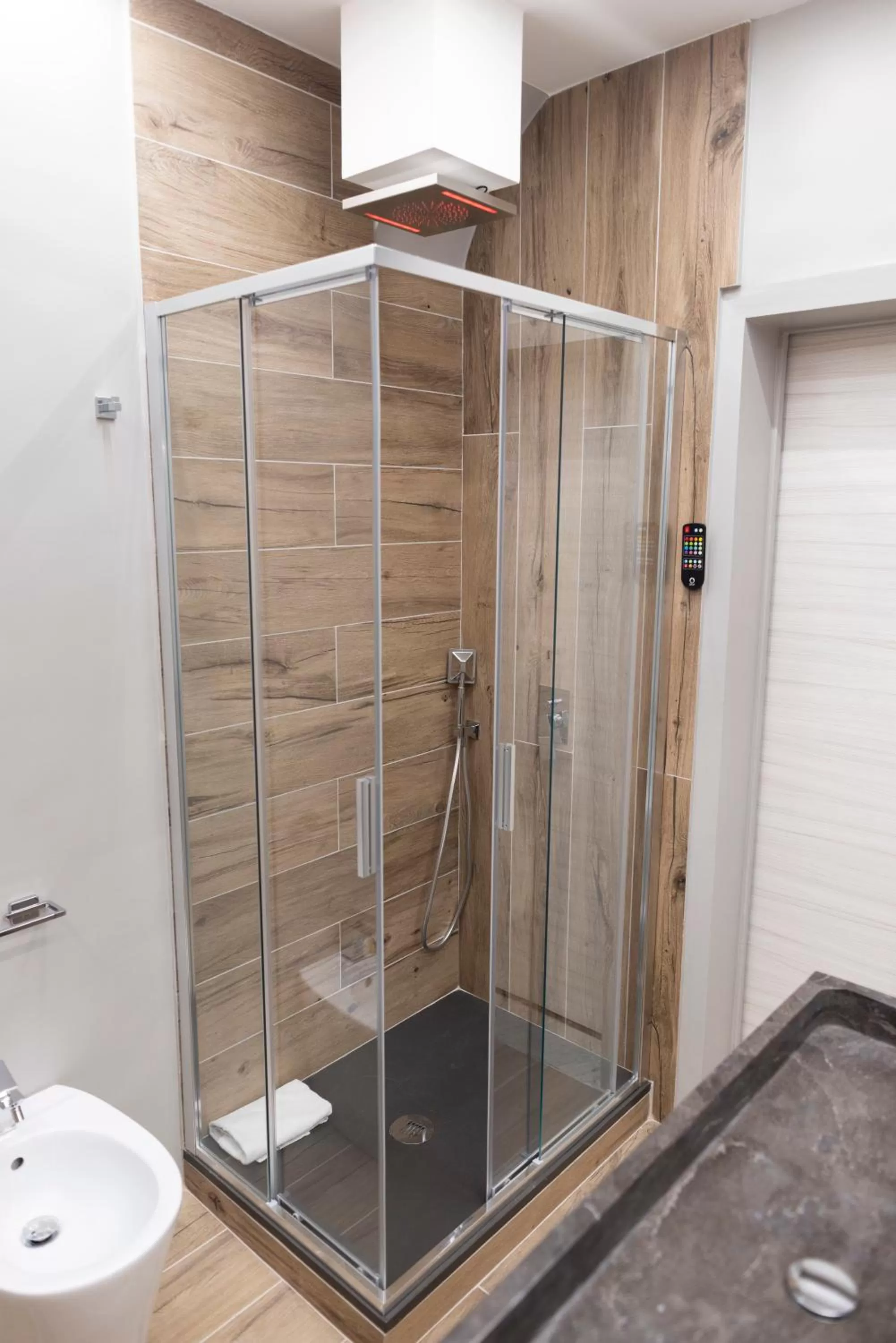 Shower in B&B i MORI