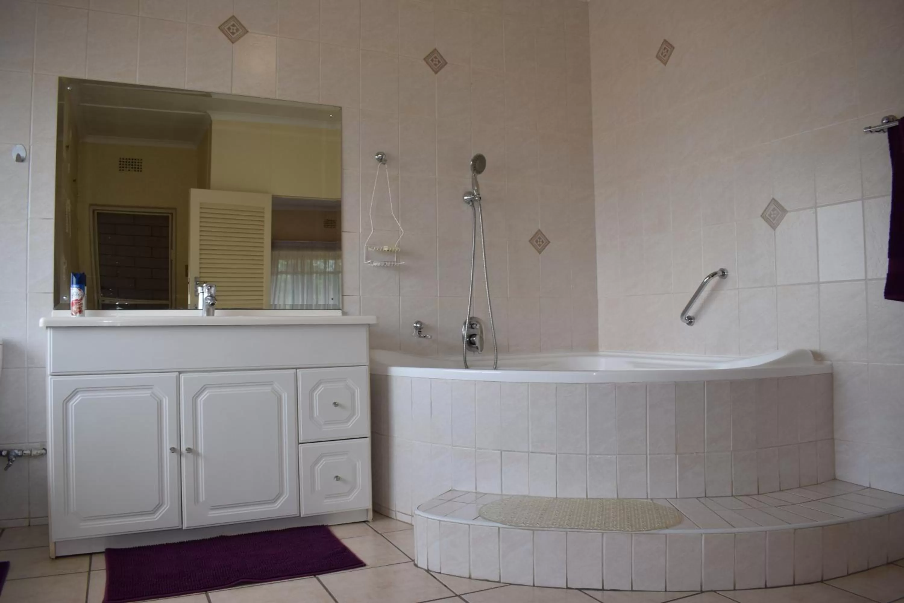 Bathroom in Moye Guest House