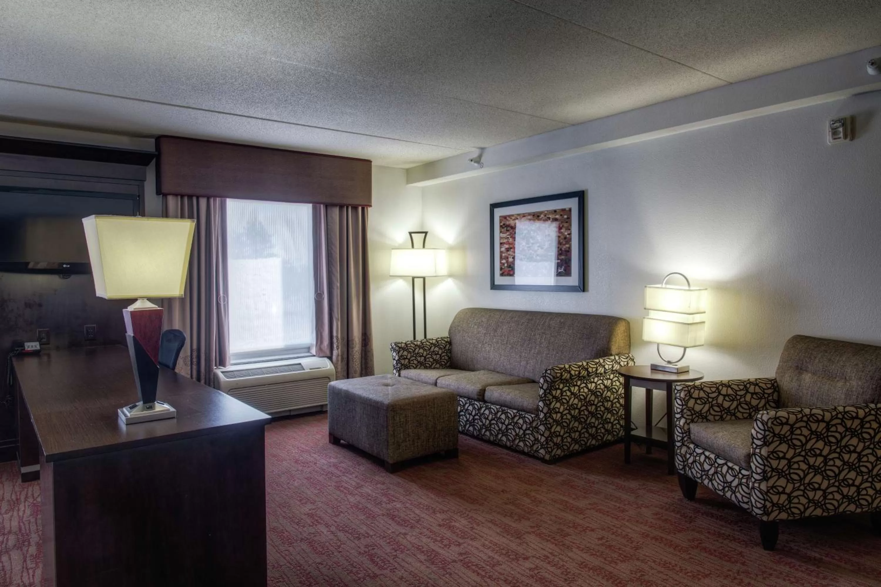 Queen Room with Two Queen Beds - Disability Access with Roll-In Shower in Hampton Inn & Suites Detroit/Airport Romulus