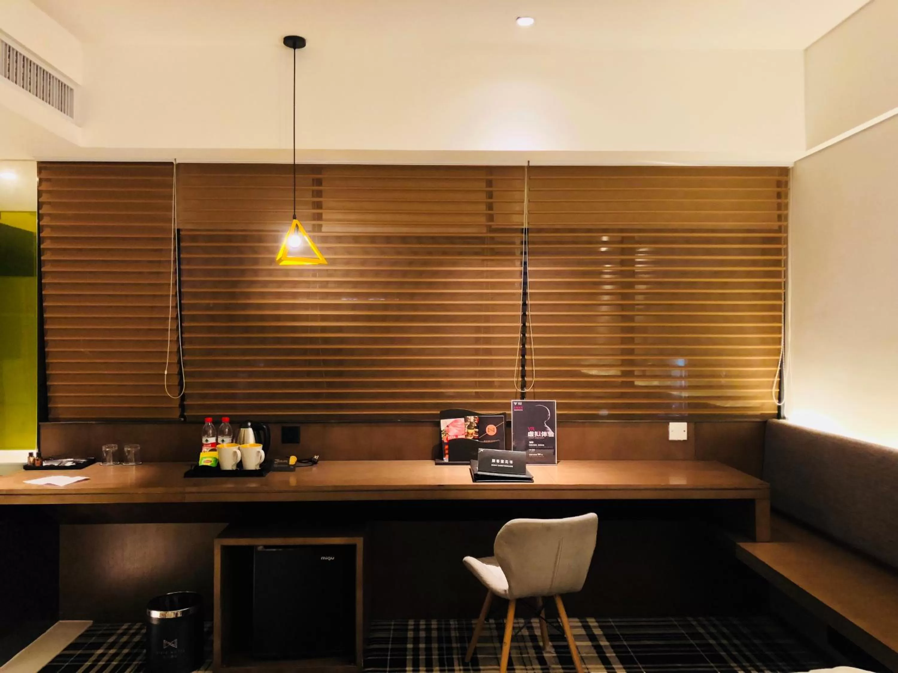 hair dresser in Likto Hotel-Free Shuttle Bus to Canton Fair