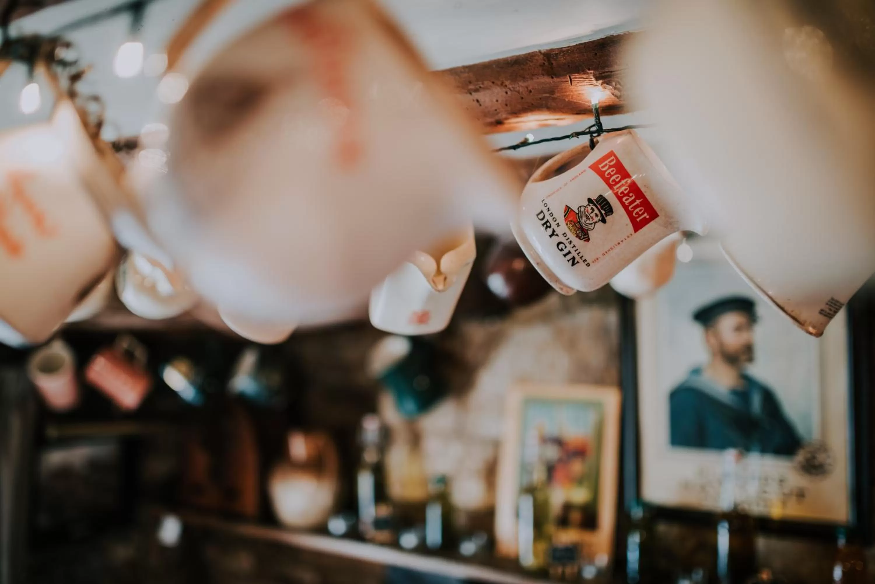 Restaurant/places to eat in The Falkland Arms