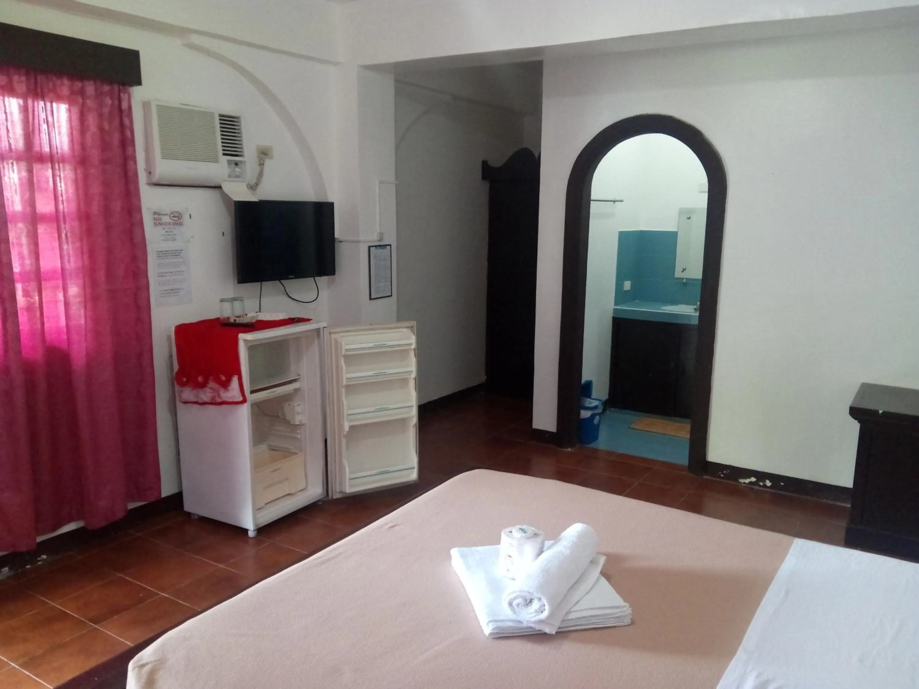 Bed in Seashore Beach Resort