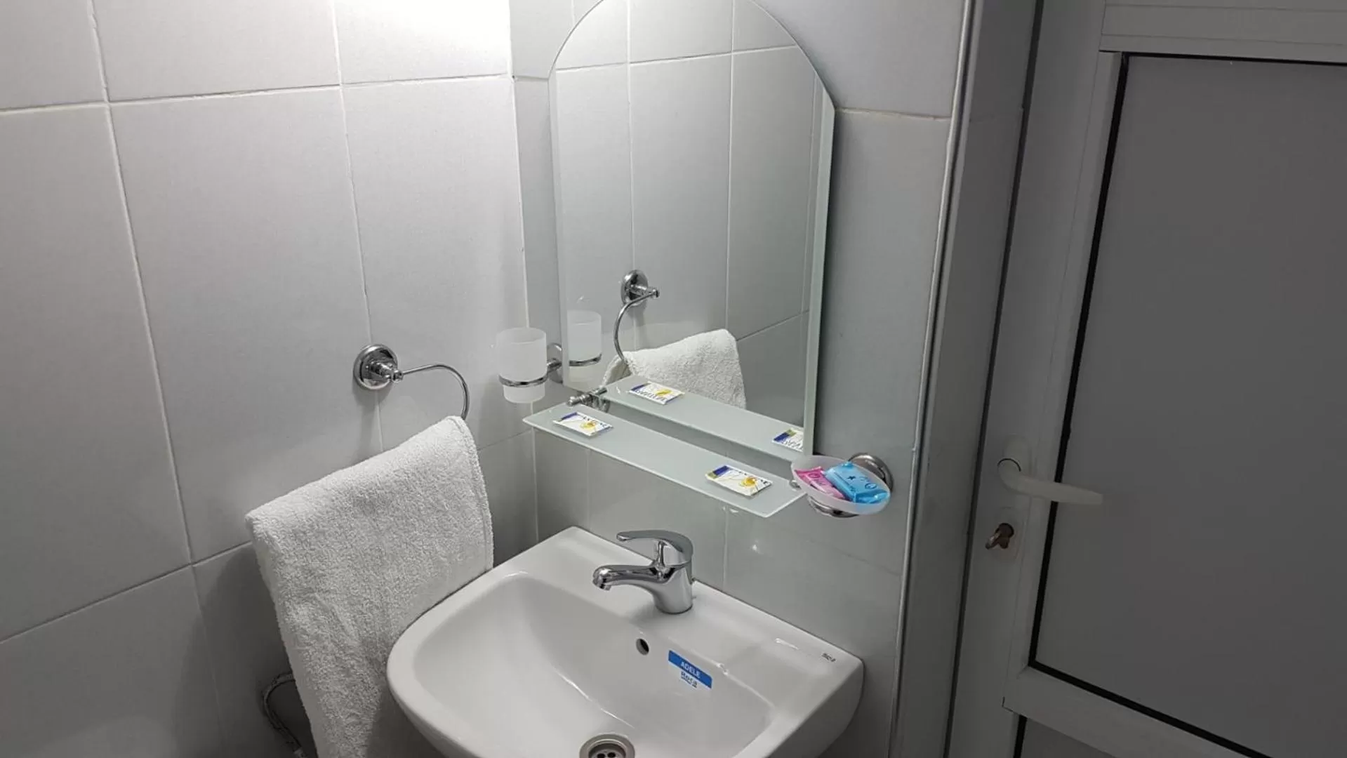 Bathroom in Hotel Nice 06