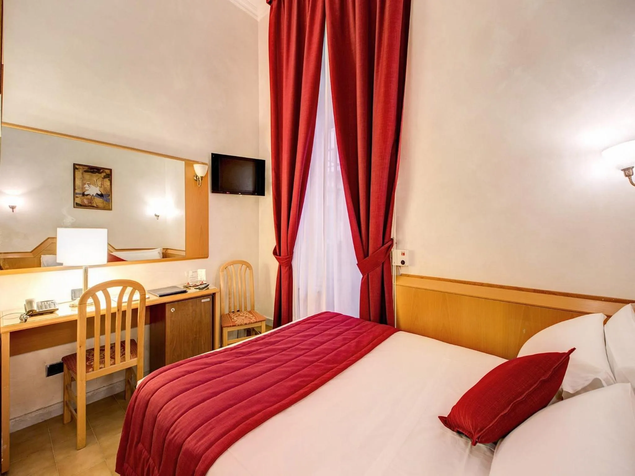 Bedroom, Bed in Hotel Giotto Flavia
