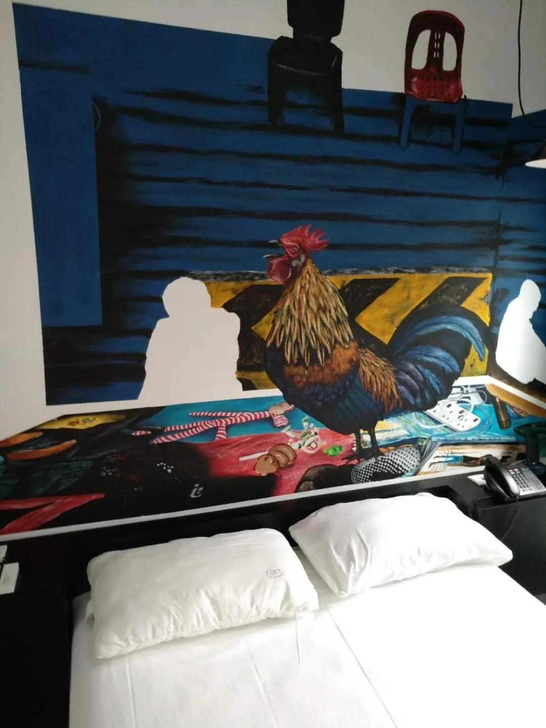 Street view, Bed in Hi Hotel