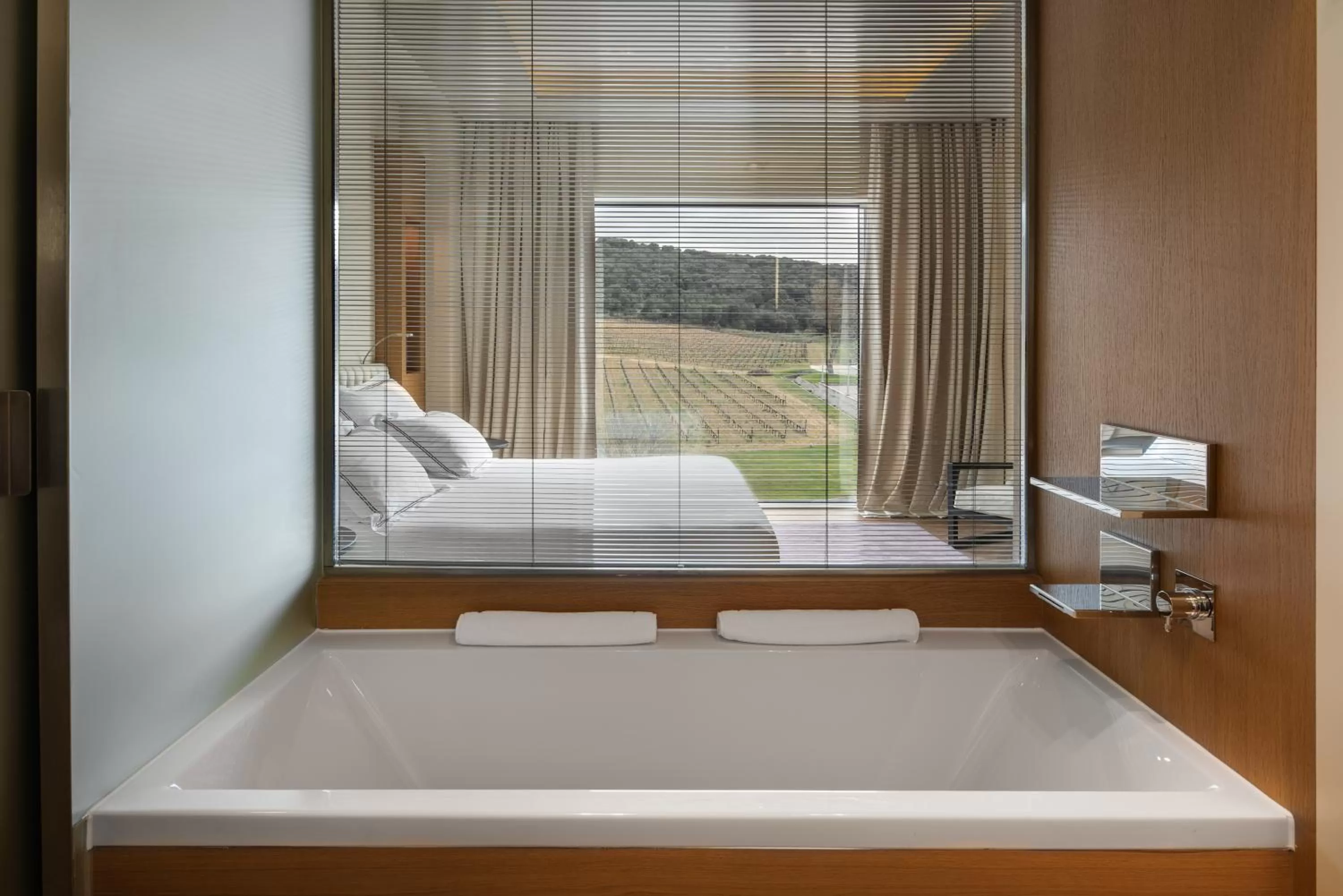 Photo of the whole room, Bed in Valbusenda Hotel Bodega & Spa