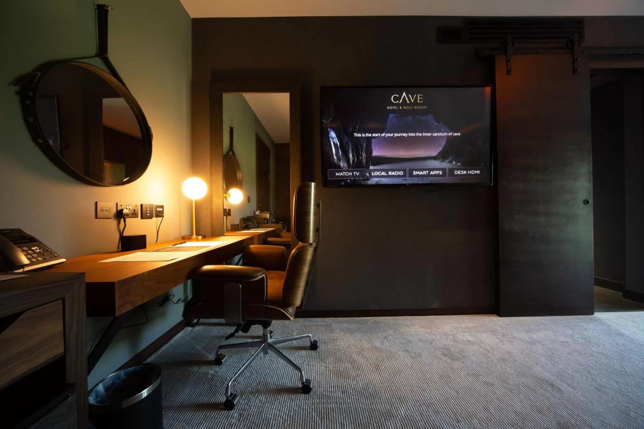 hair dresser in Cave Hotel & Golf Resort