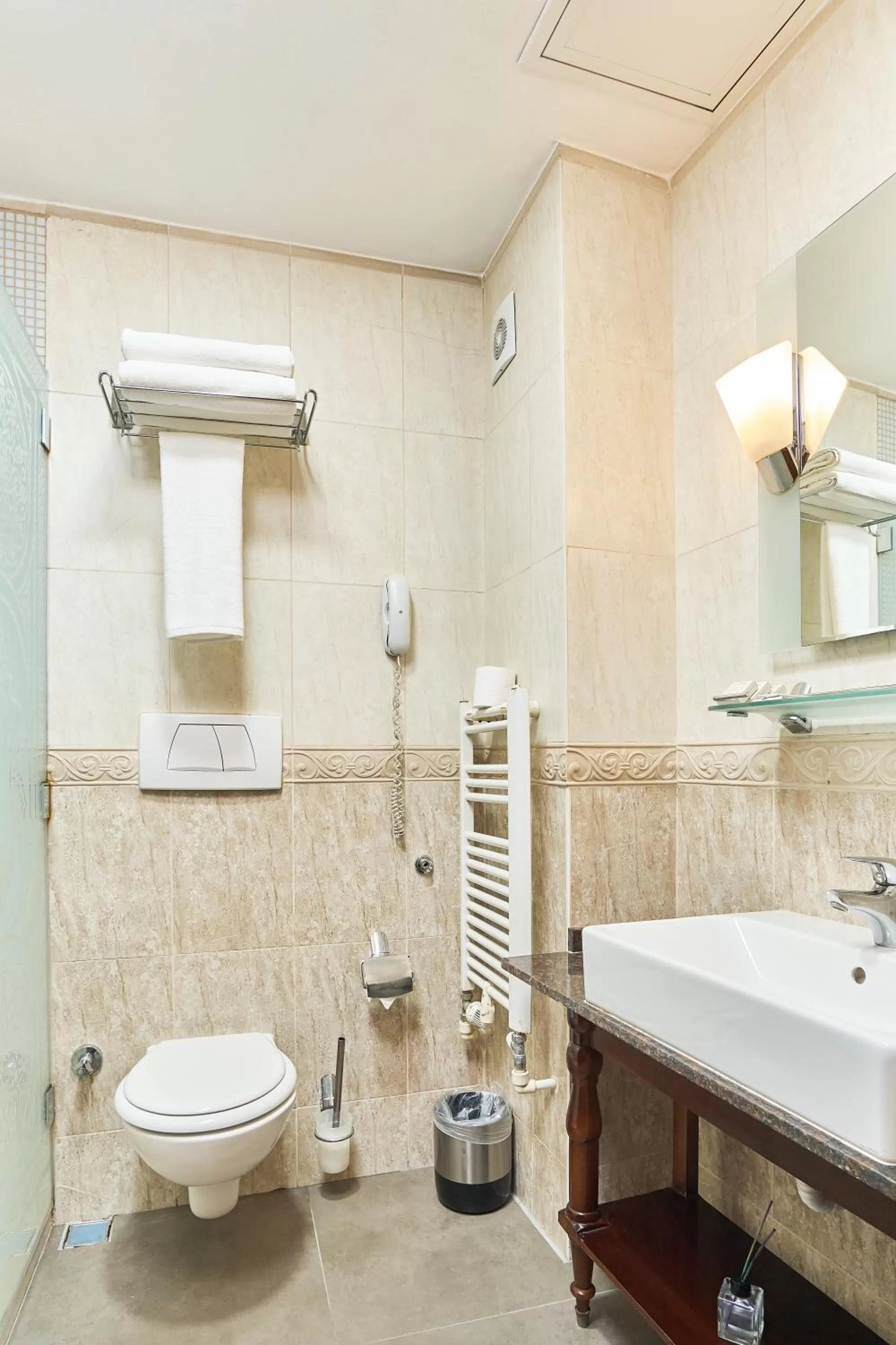 Bathroom in Best Western Empire Palace Hotel & Spa