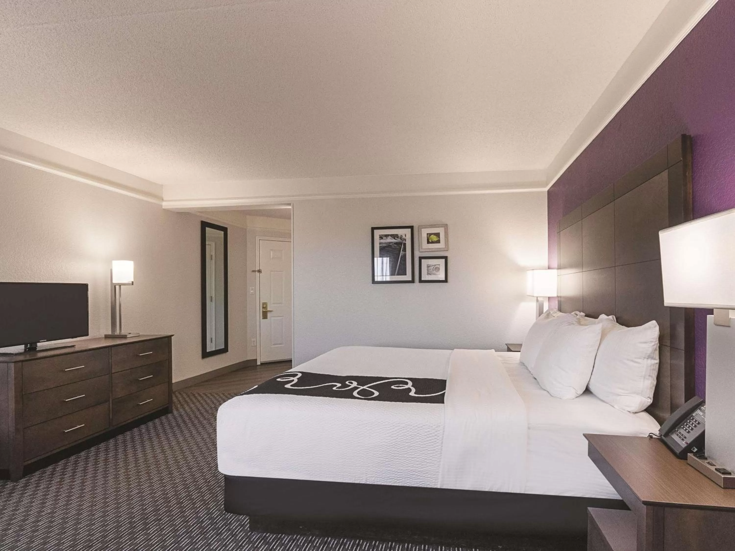 Photo of the whole room, Bed in La Quinta by Wyndham Grand Junction Airport