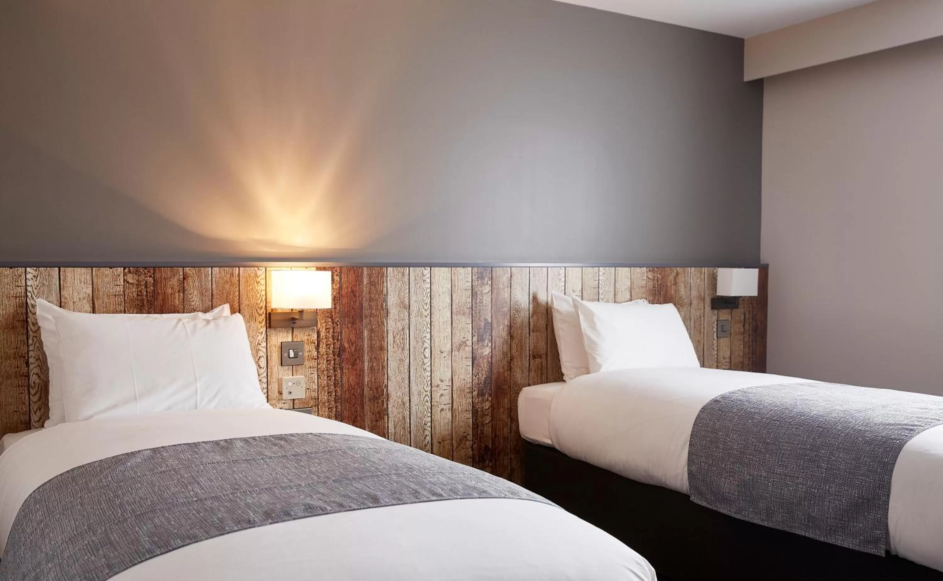 Bedroom, Bed in The Churchill By Greene King Inns