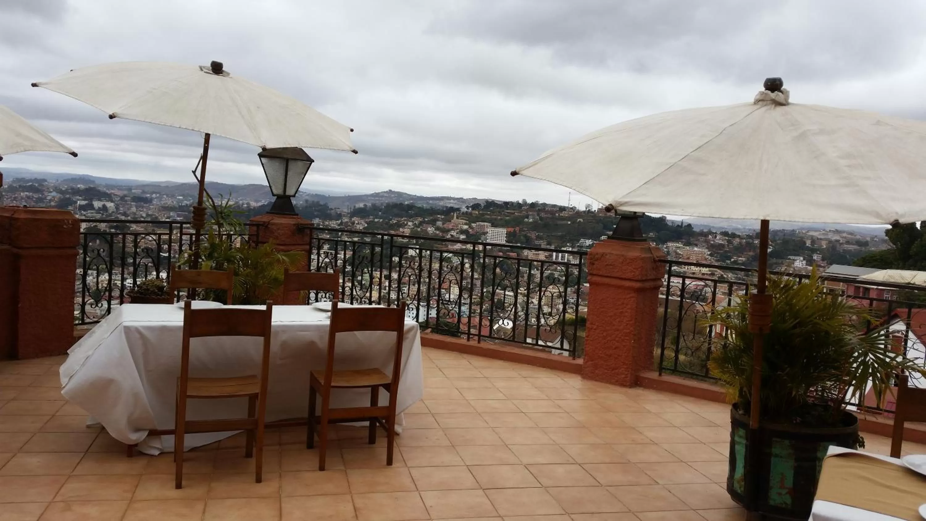 Patio in Relais De La Haute Ville Tana