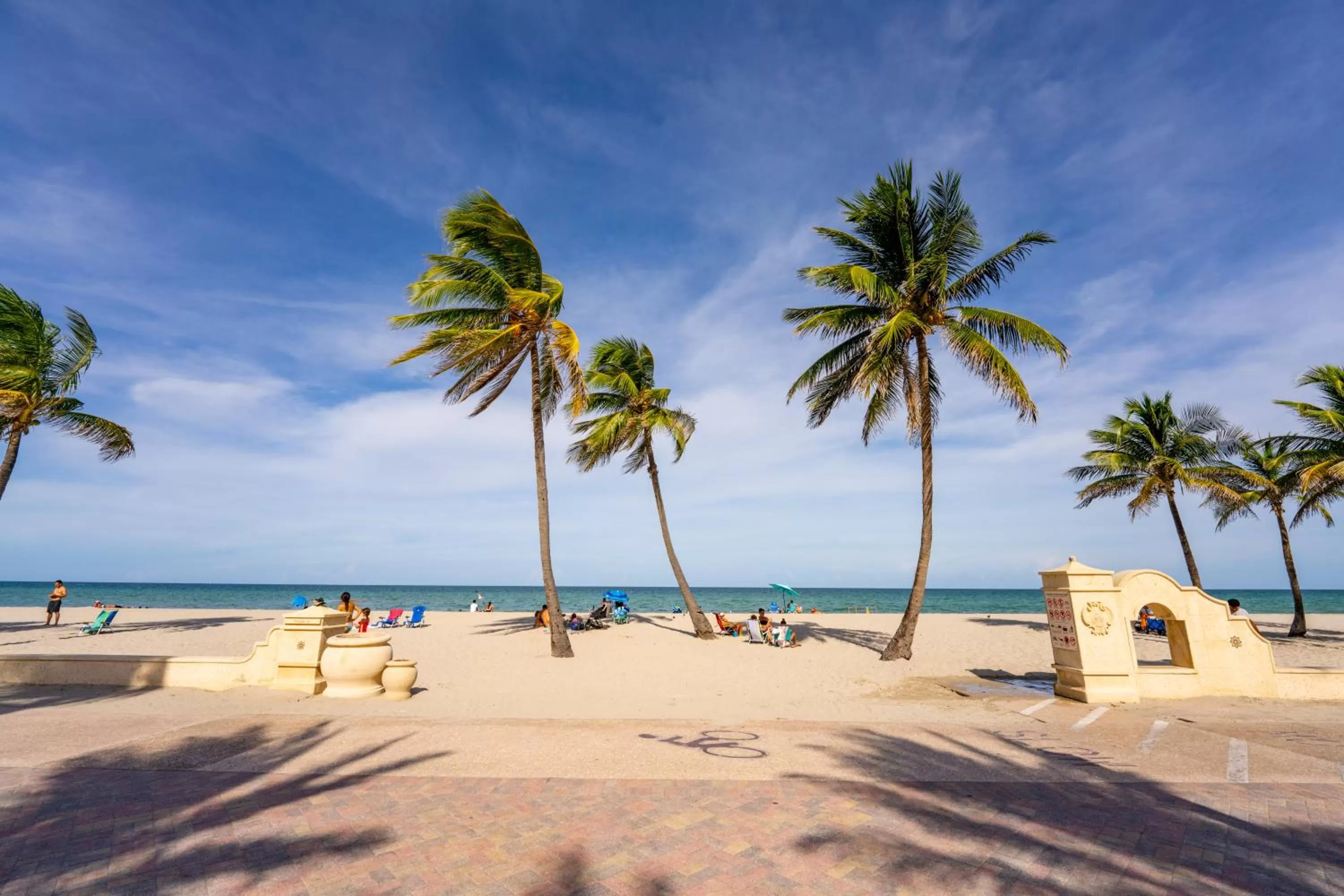 Beach in The Surf Hollywood Beach