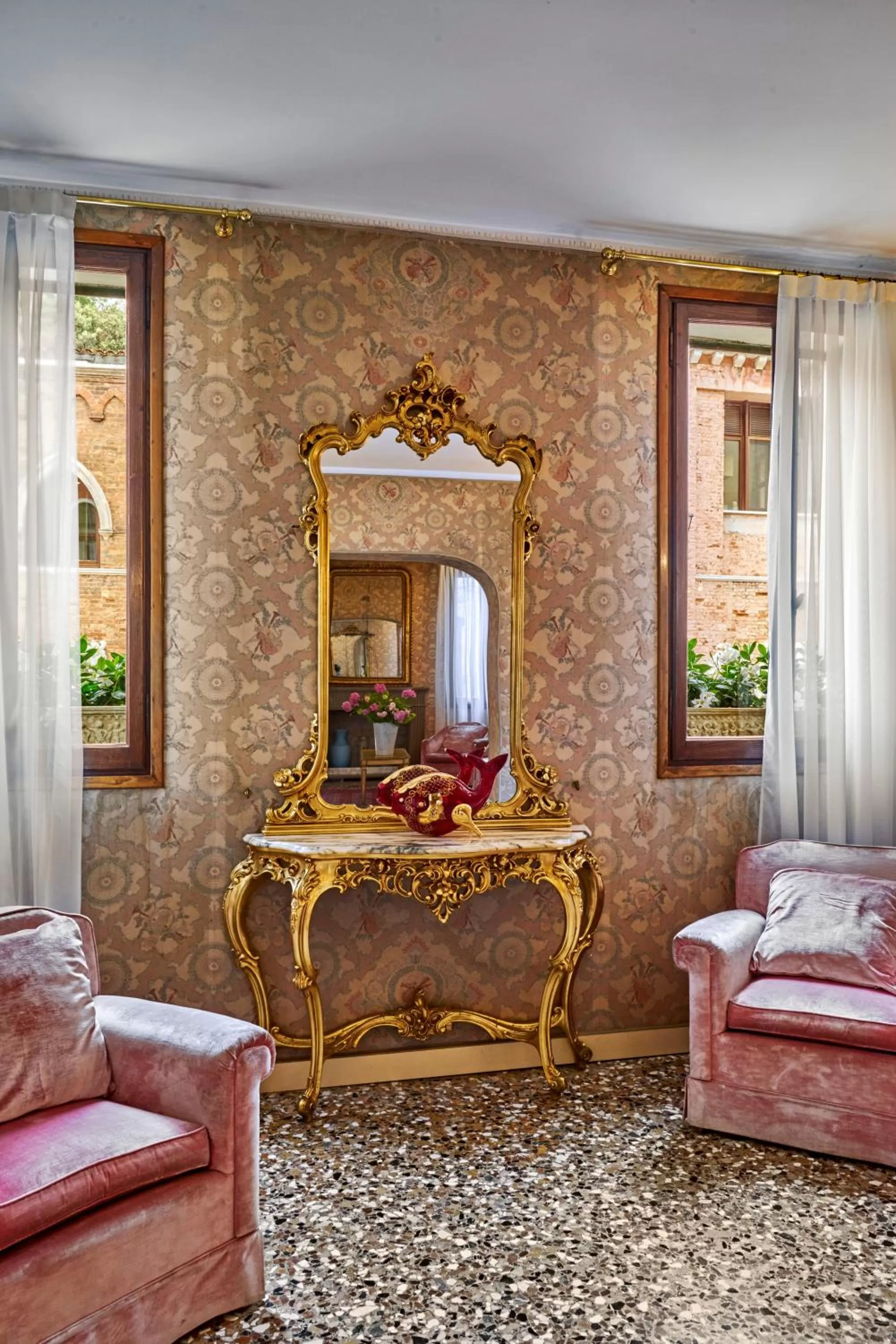 Decorative detail, Bed in Hotel Gardena