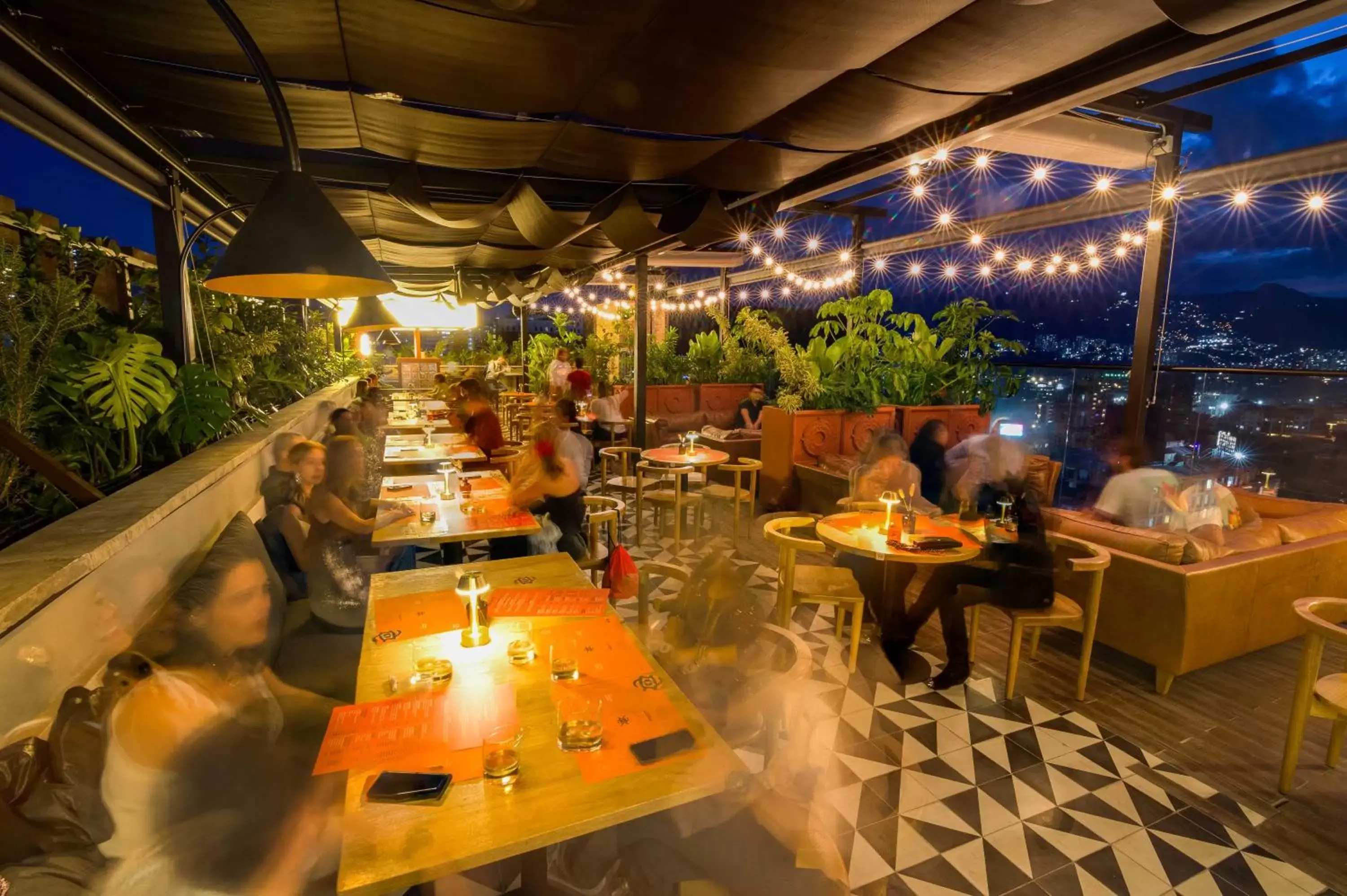 Deluxe Double Room with Balcony in Hashtag 98 Hotel By Jalo Deluxe Double Room with Balcony in Hashtag 98 Hotel By Jalo