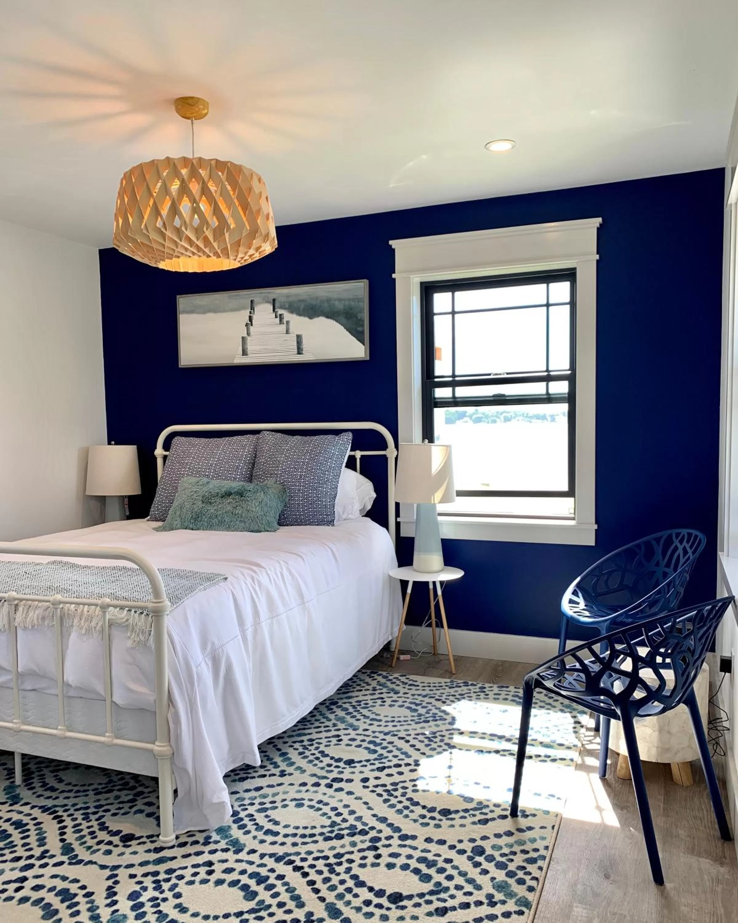 Bed in Harbor View Landing