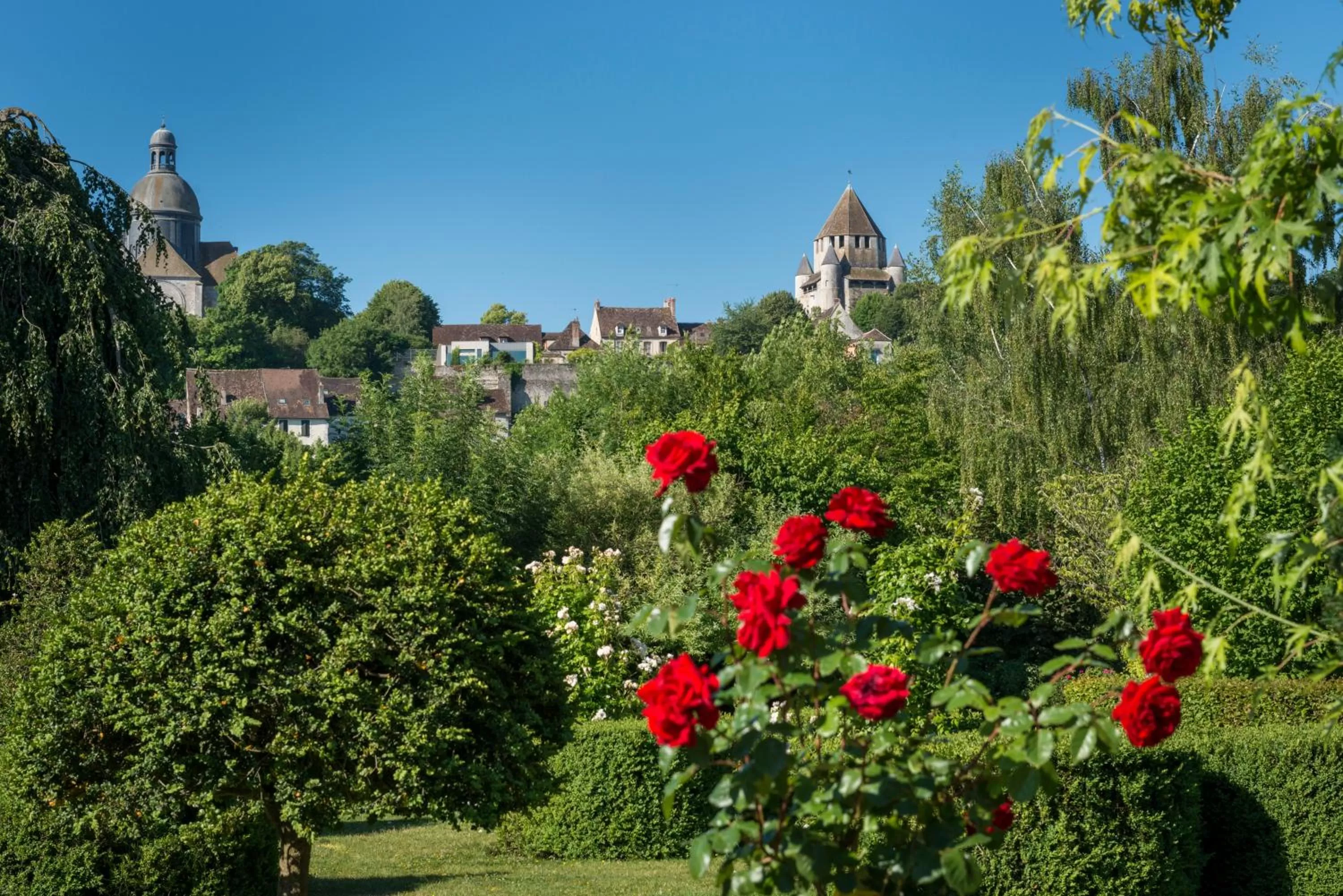 Nearby landmark in Hôtel Aux Vieux Remparts