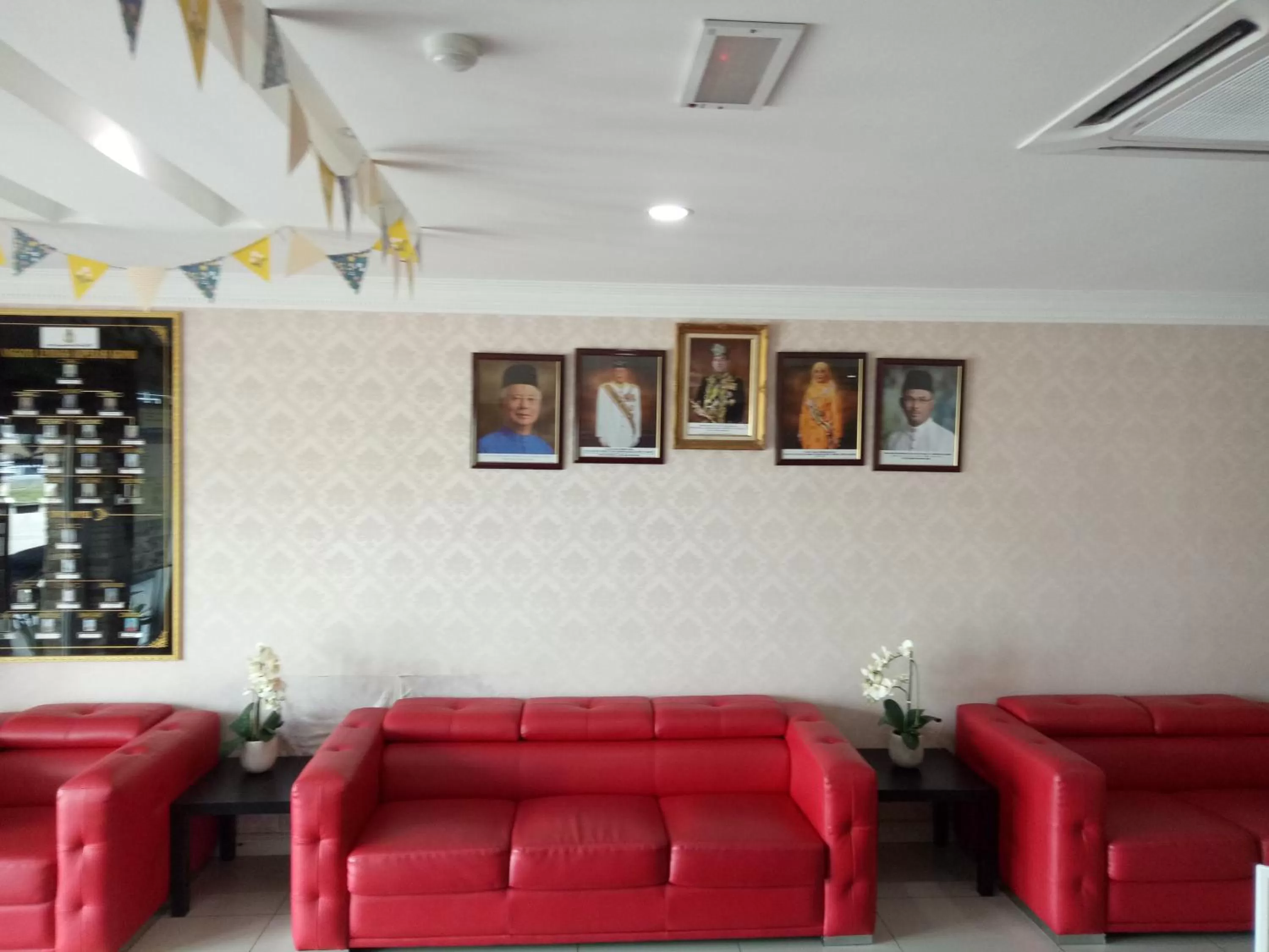 Lobby or reception in Hotel Mutiara KGMMB Melaka