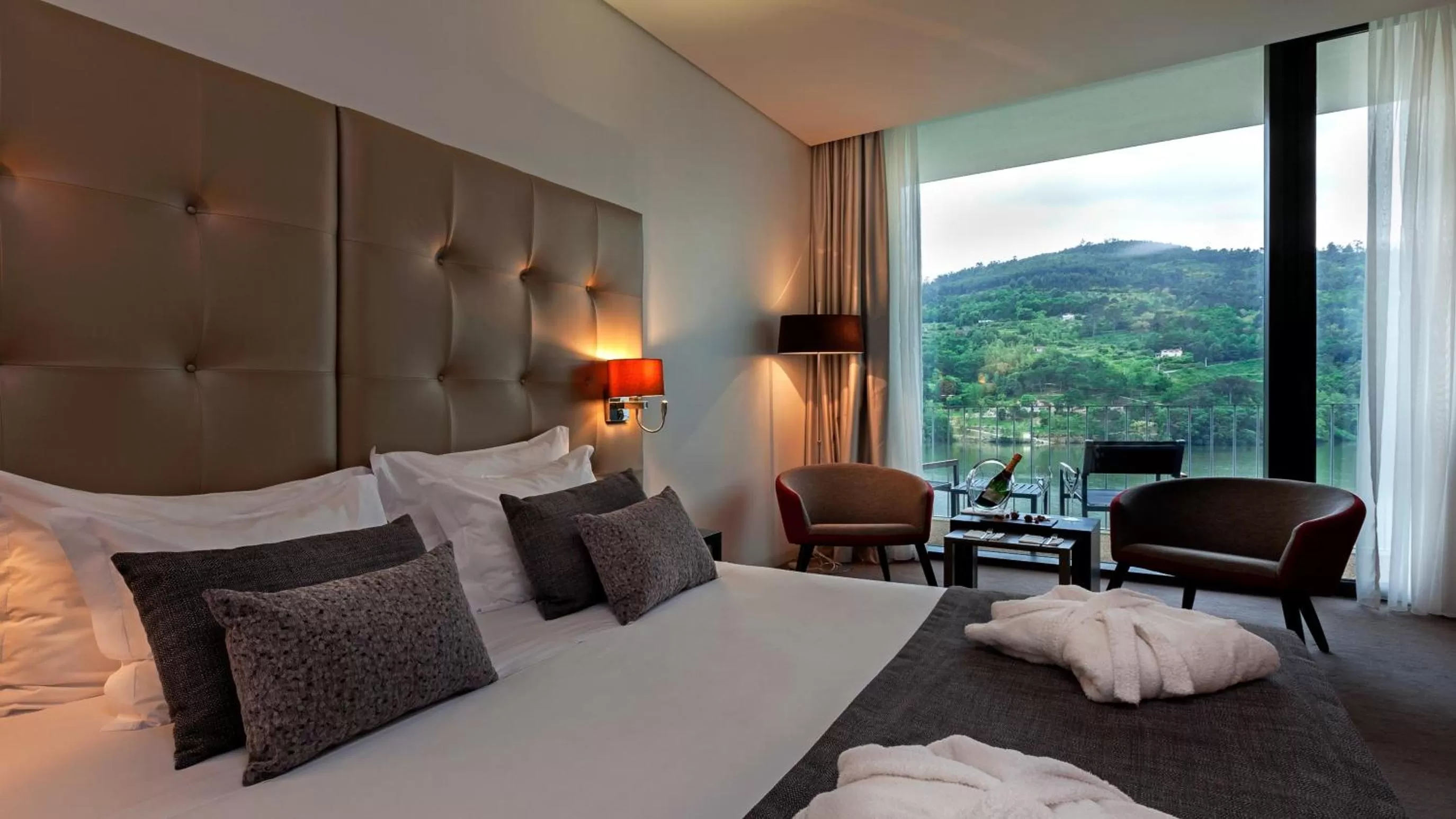 Bed in Douro Royal Valley Hotel & Spa