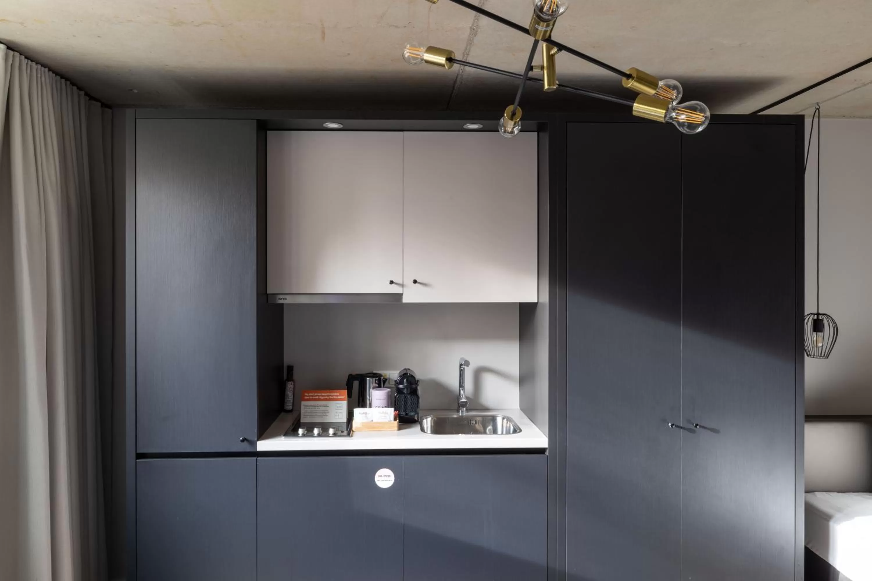 Coffee/tea facilities in Numa Munich Stark