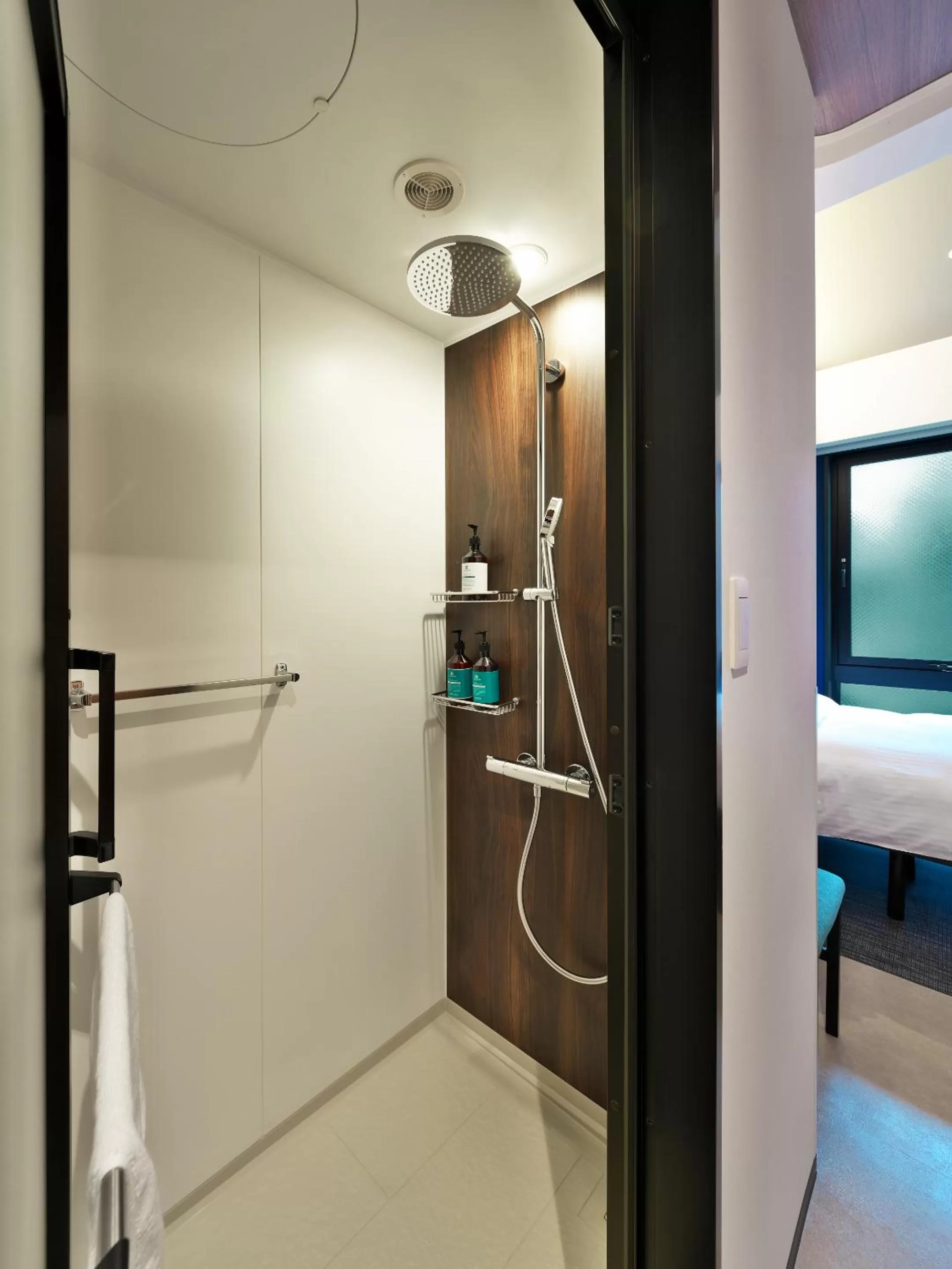 Shower in Prince Smart Inn Kyoto Shijo Omiya